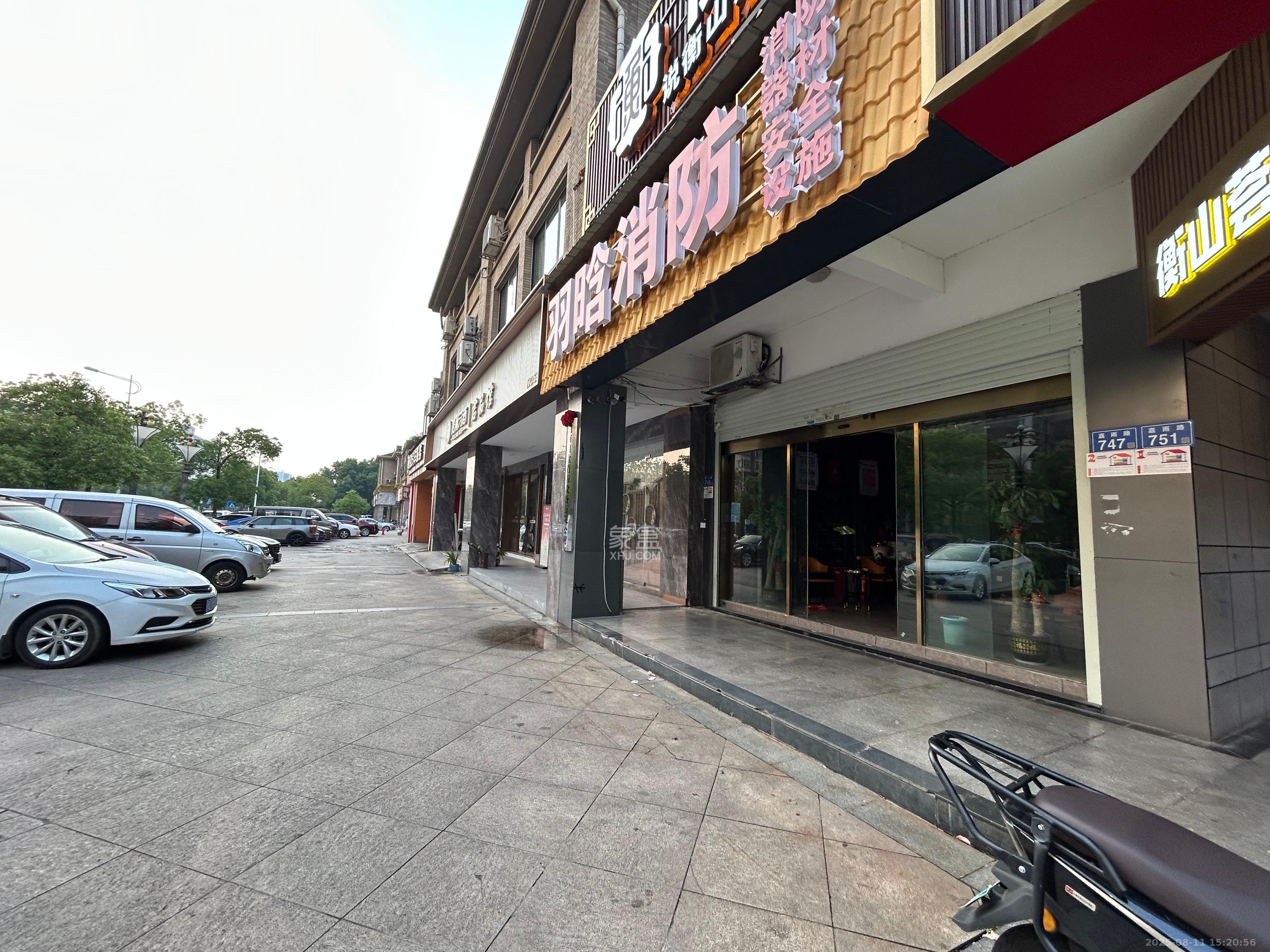 星城世家   60.0㎡      6800.0元/月室内图