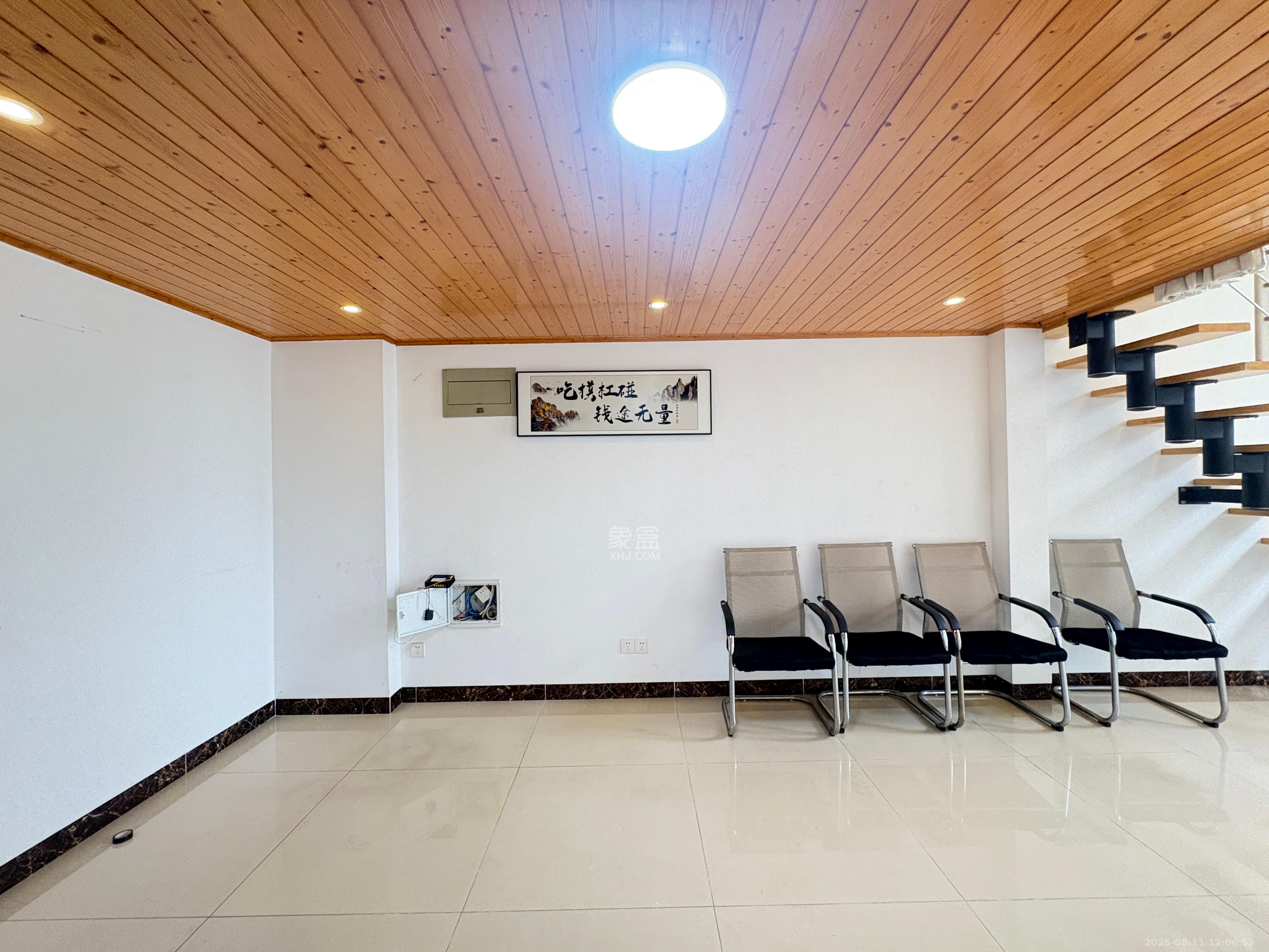 金科时代中心 1室0厅0卫 1500.0元/月 金科时代中心 1室0厅0卫 1500.0元/月室内图