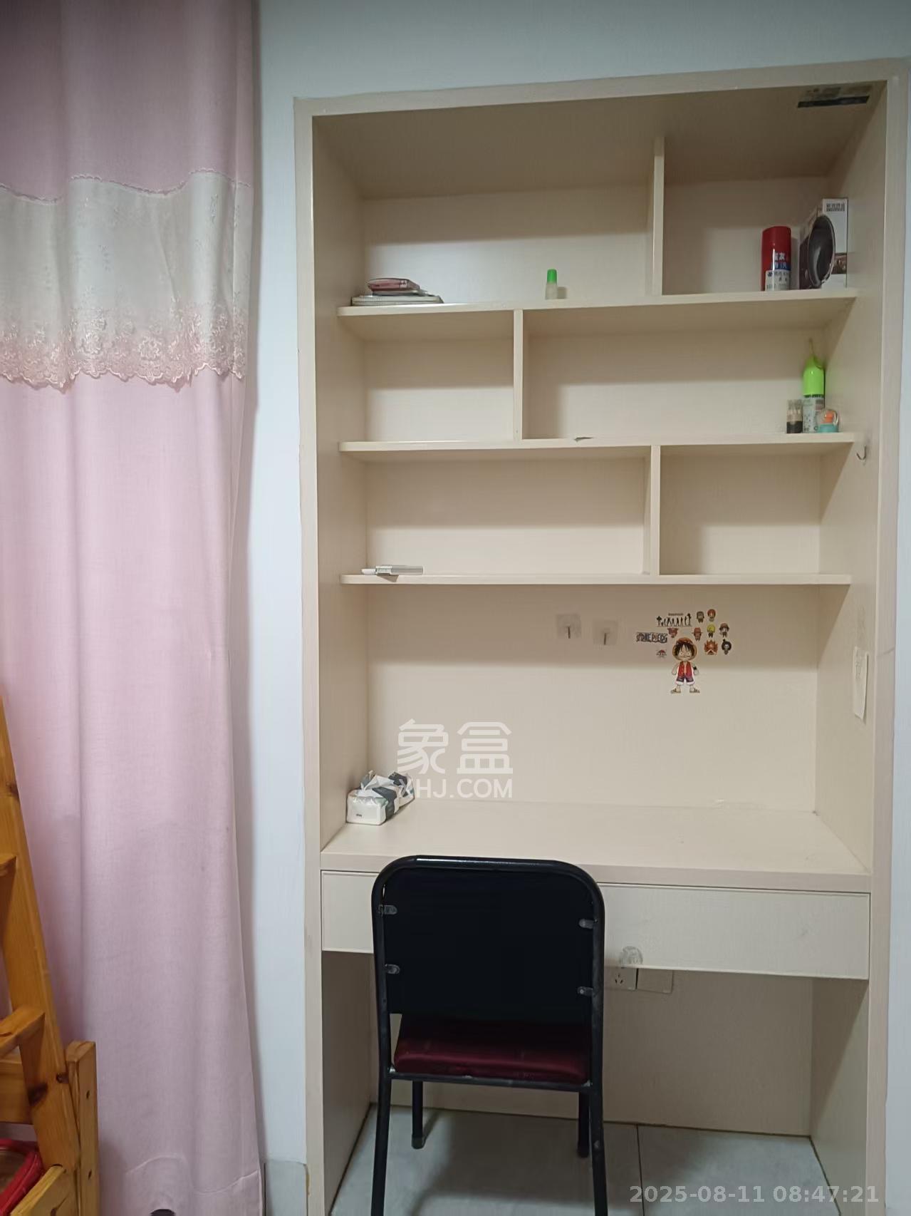 和沁园  2室1厅1卫   2100.00元/月室内图