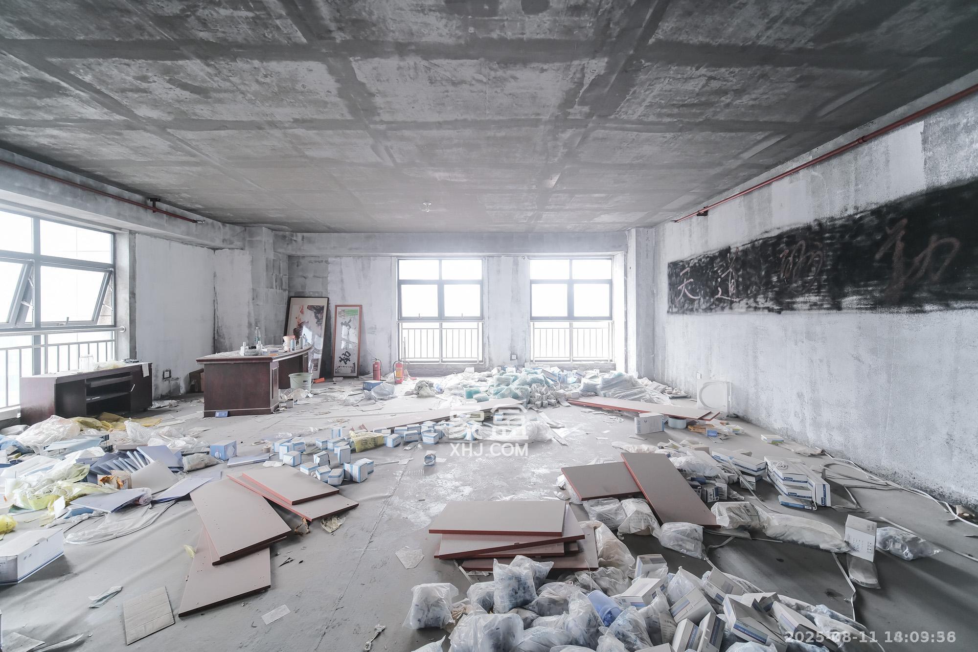 和悦城(蟠龙景苑)  1室1厅1卫    2800.0元/月 和悦城(蟠龙景苑)  1室1厅1卫    2800.0元/月室内图