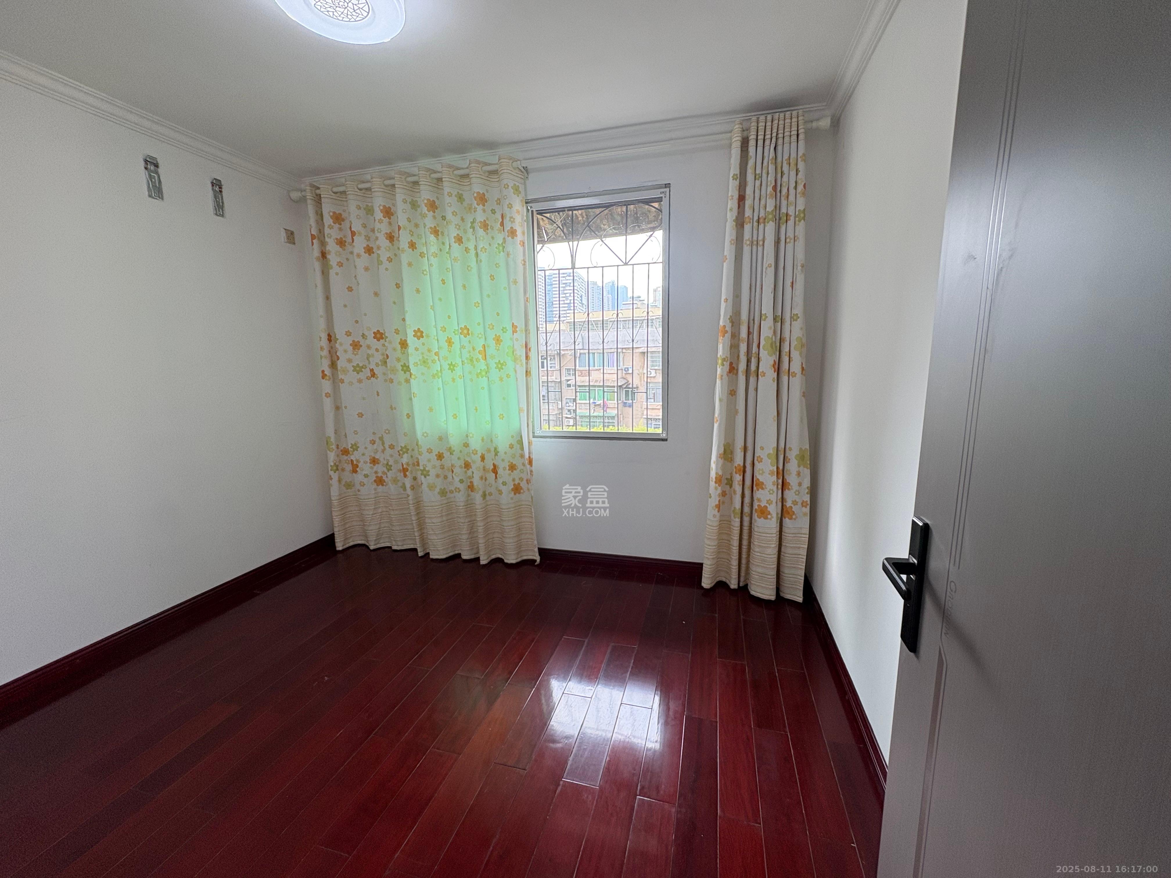 城南花苑 3室1厅1卫 2000.0元/月 城南花苑 3室1厅1卫 2000.0元/月室内图