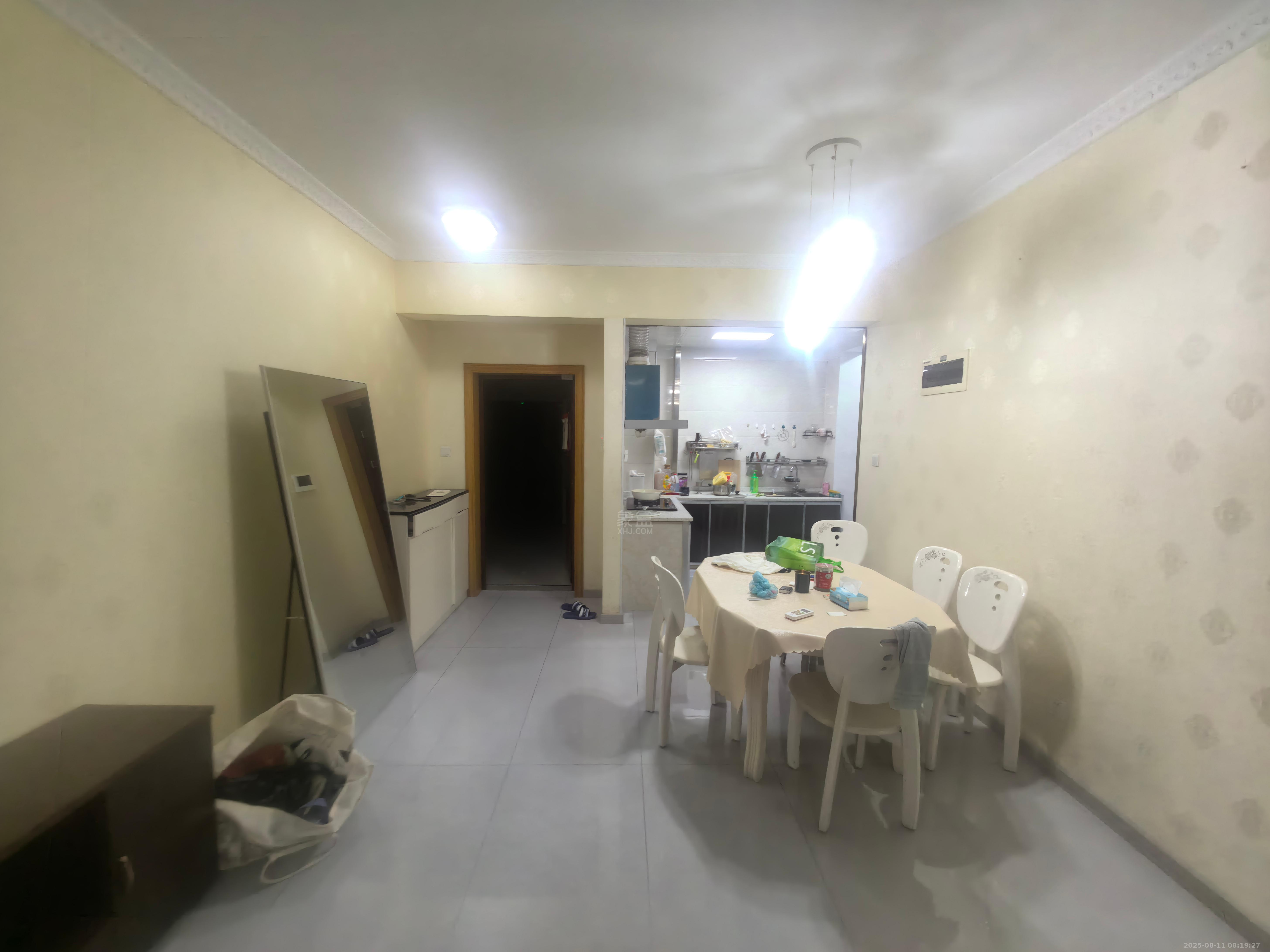 中泰财富湘江 3室2厅1卫 1800.0元/月 中泰财富湘江 3室2厅1卫 1800.0元/月室内图