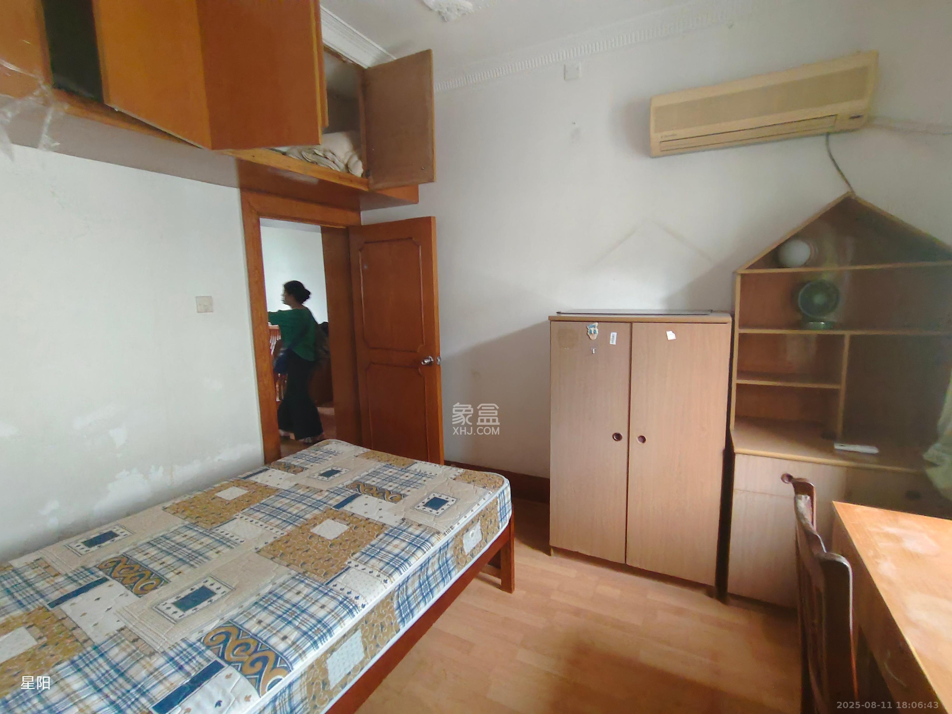 市一医院宿舍  2室1厅1卫    1400.0元/月 市一医院宿舍  2室1厅1卫    1400.0元/月室内图