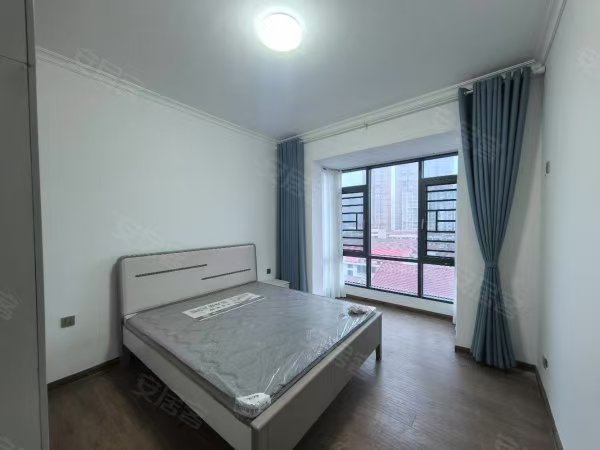 鸿星新天地  4室2厅2卫    2500.0元/月 鸿星新天地  4室2厅2卫    2500.0元/月室内图