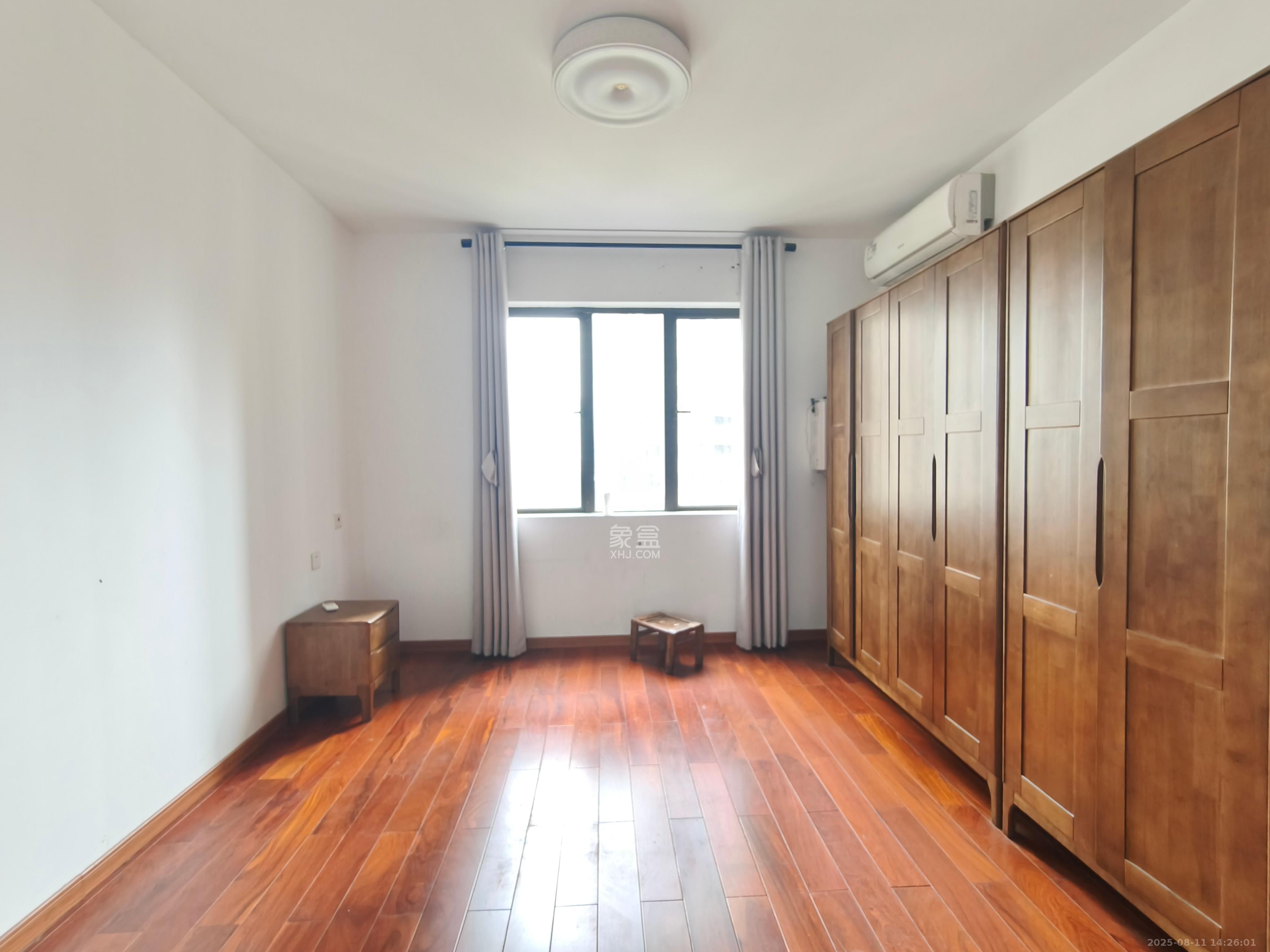 中国铁建梅溪青秀二期 4室2厅2卫 3500.0元/月 中国铁建梅溪青秀二期 4室2厅2卫 3500.0元/月室内图