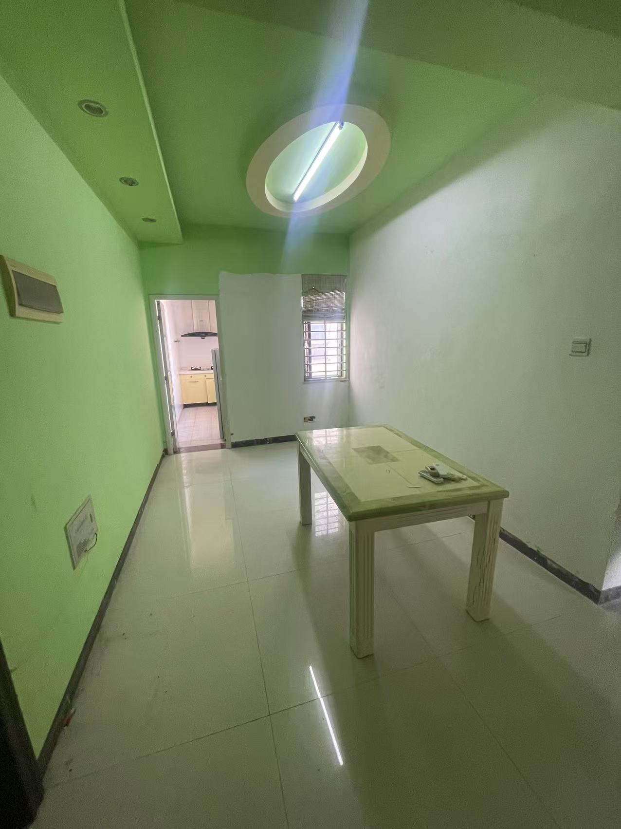 景瑞花园  3室2厅2卫   2600.00元/月室内图