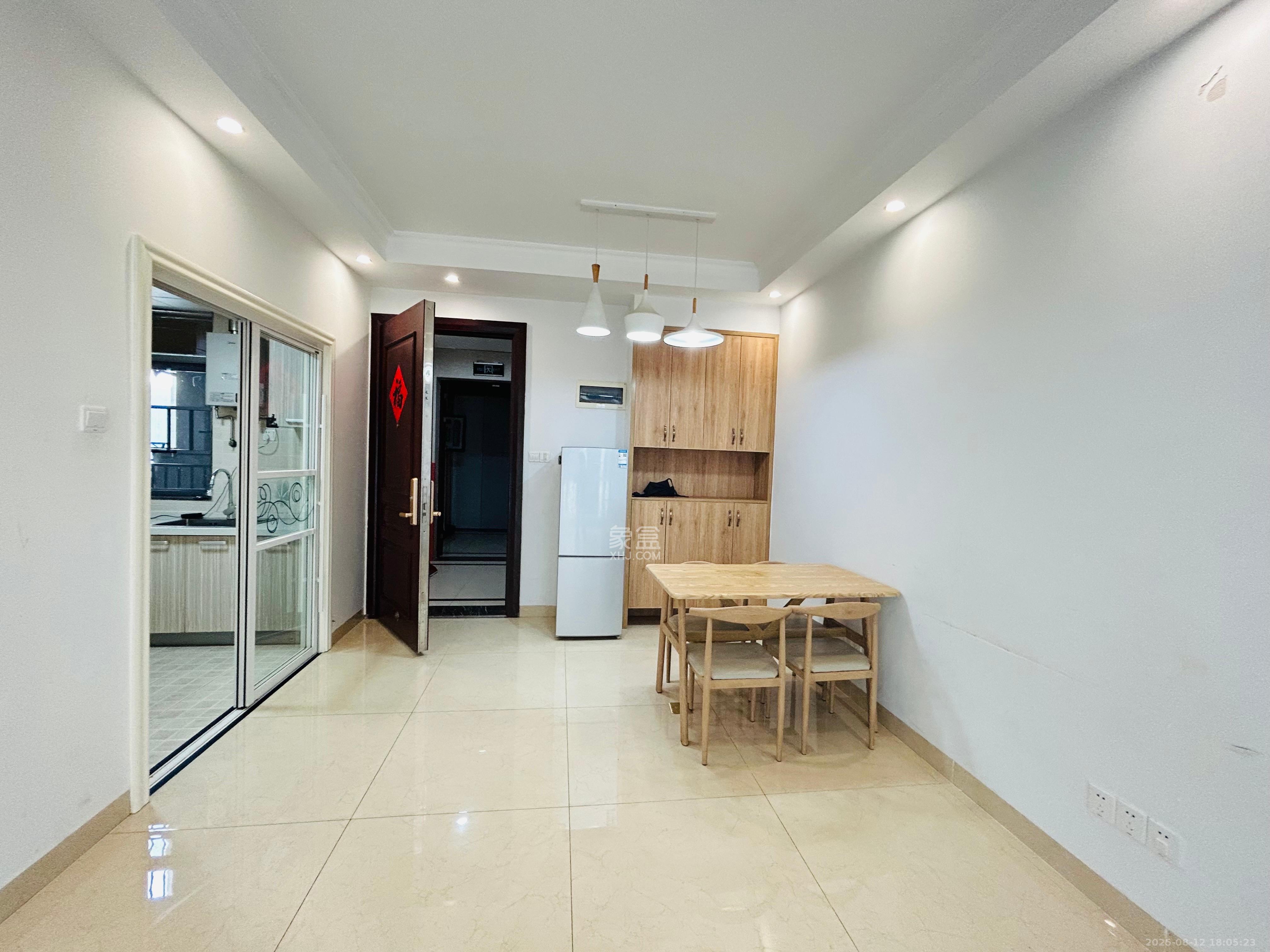 梅溪湖金茂悦（金悦雅苑）  3室2厅1卫    2700.0元/月室内图