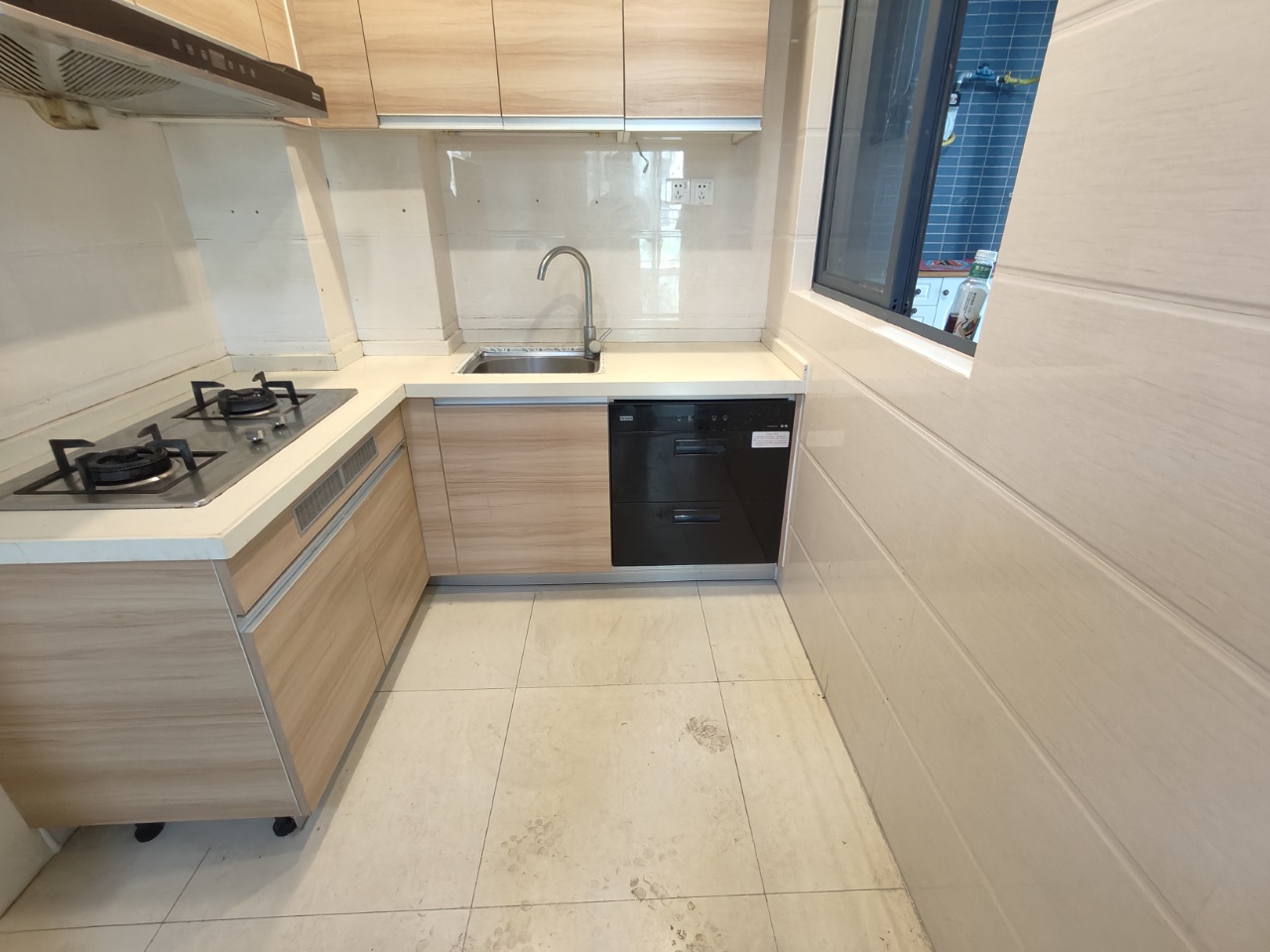 碧桂园滨海国际一期(2602地块)  3室2厅1卫    136.0万 碧桂园滨海国际一期(2602地块)  3室2厅1卫    136.0万室内图