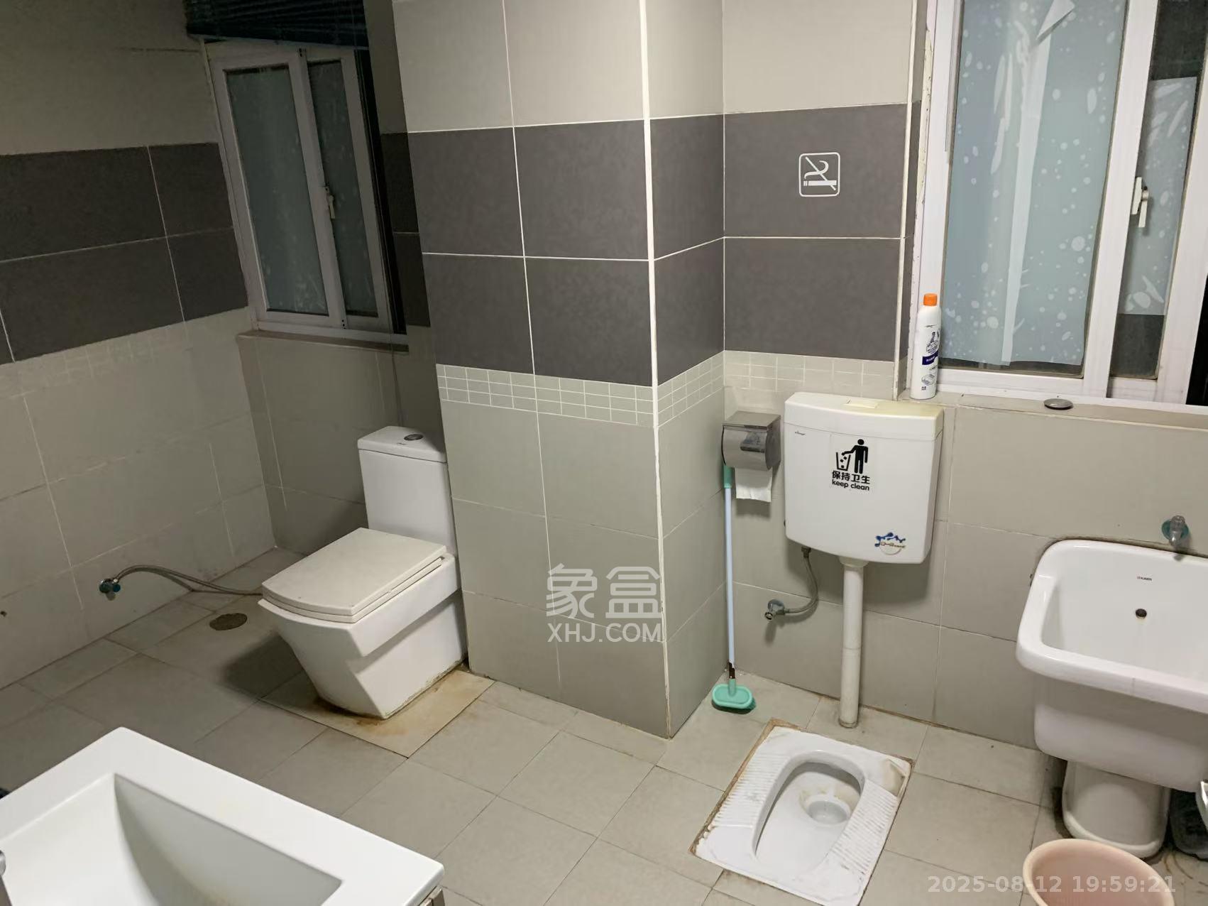 顺天黄金海岸 3室2厅1卫 2300.0元/月 顺天黄金海岸 3室2厅1卫 2300.0元/月室内图