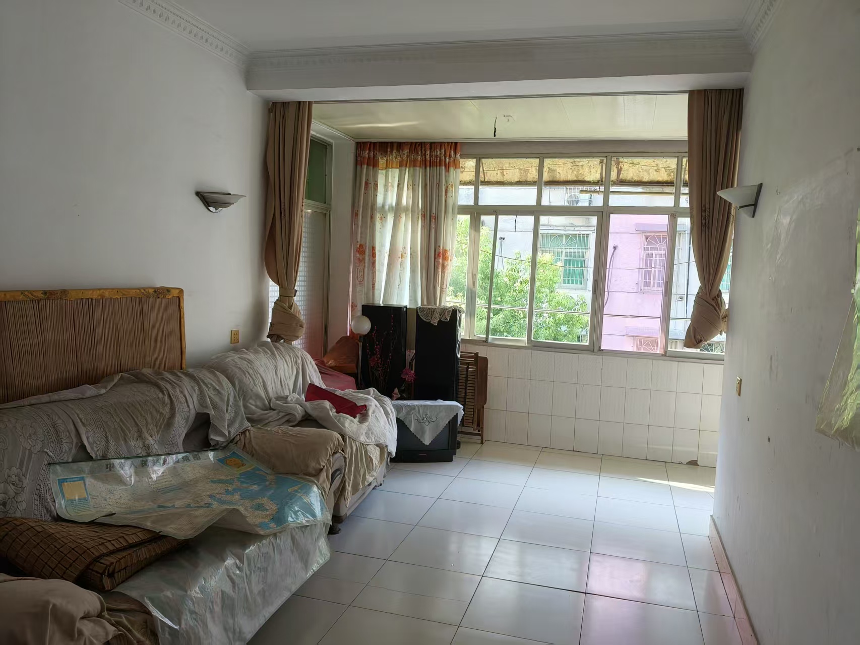 赫山区同心苑小区 3室2厅2卫 1000.0元/月 赫山区同心苑小区 3室2厅2卫 1000.0元/月室内图