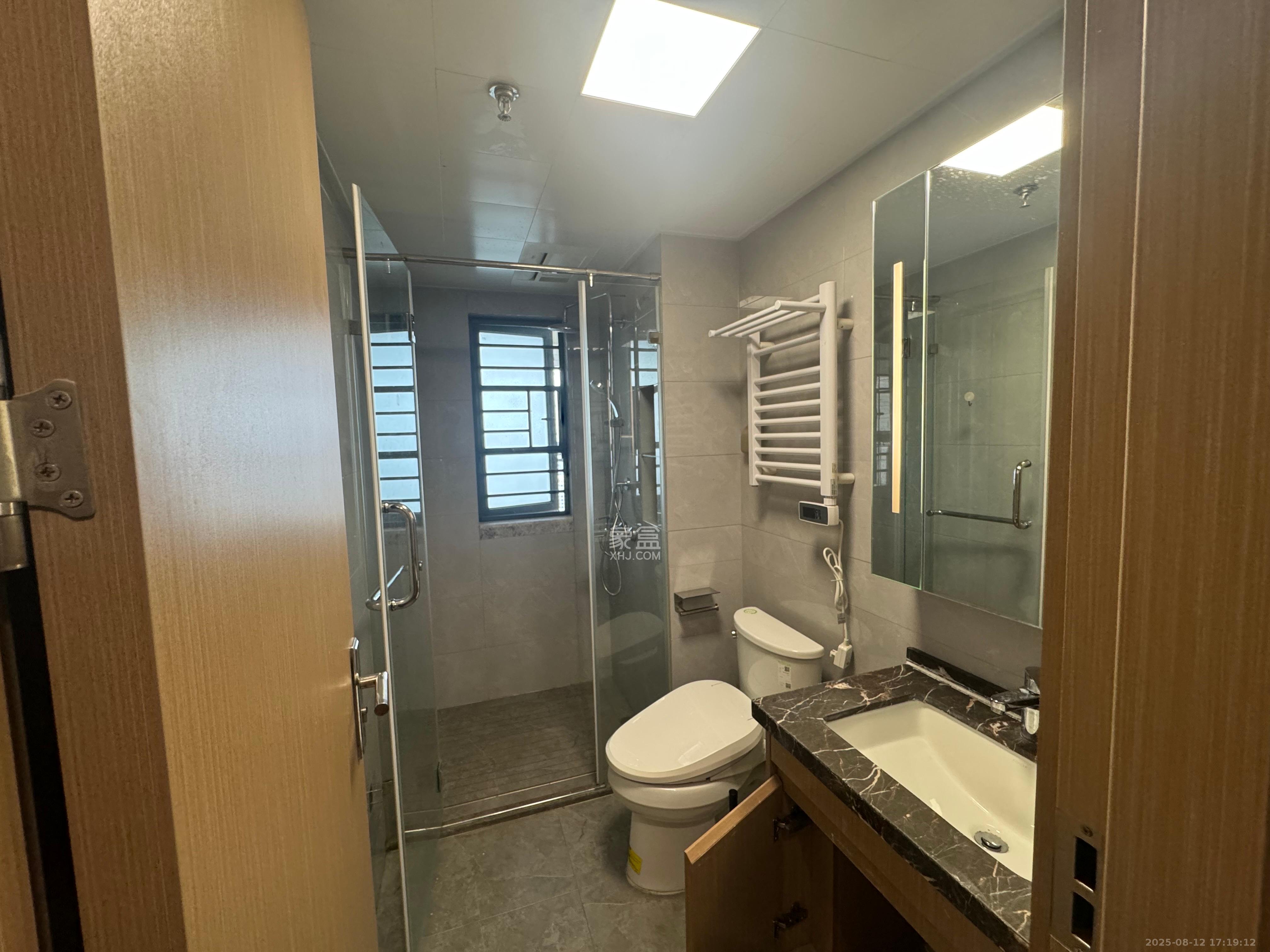 中国铁建湘语梅溪  3室2厅2卫    3000.0元/月室内图