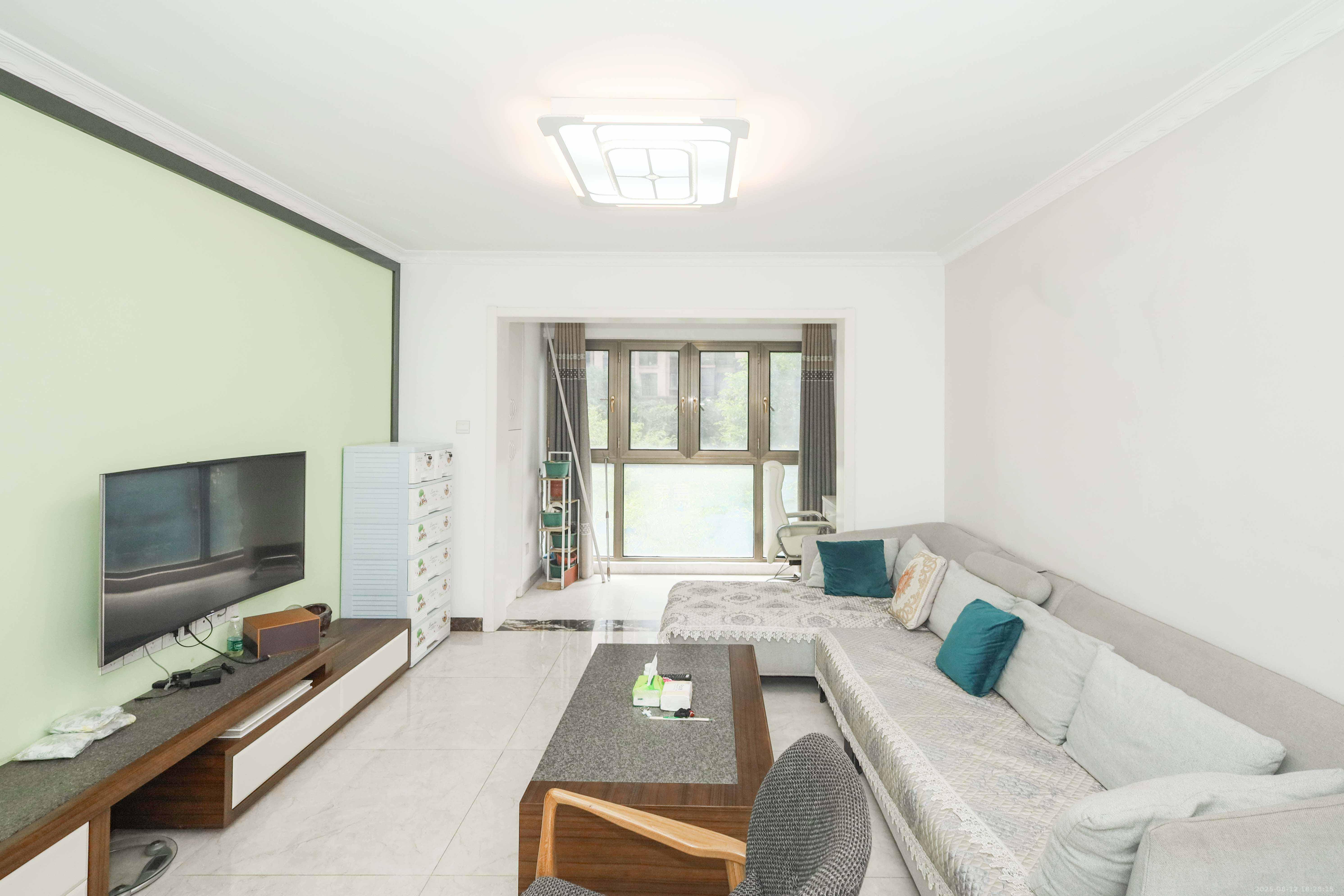 梅溪鑫苑名家  3室2厅2卫    118.0万 梅溪鑫苑名家  3室2厅2卫    118.0万