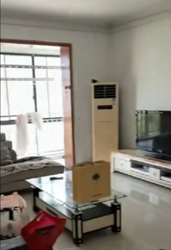 桃花里  3室2厅1卫    1500.0元/月 桃花里  3室2厅1卫    1500.0元/月户型图