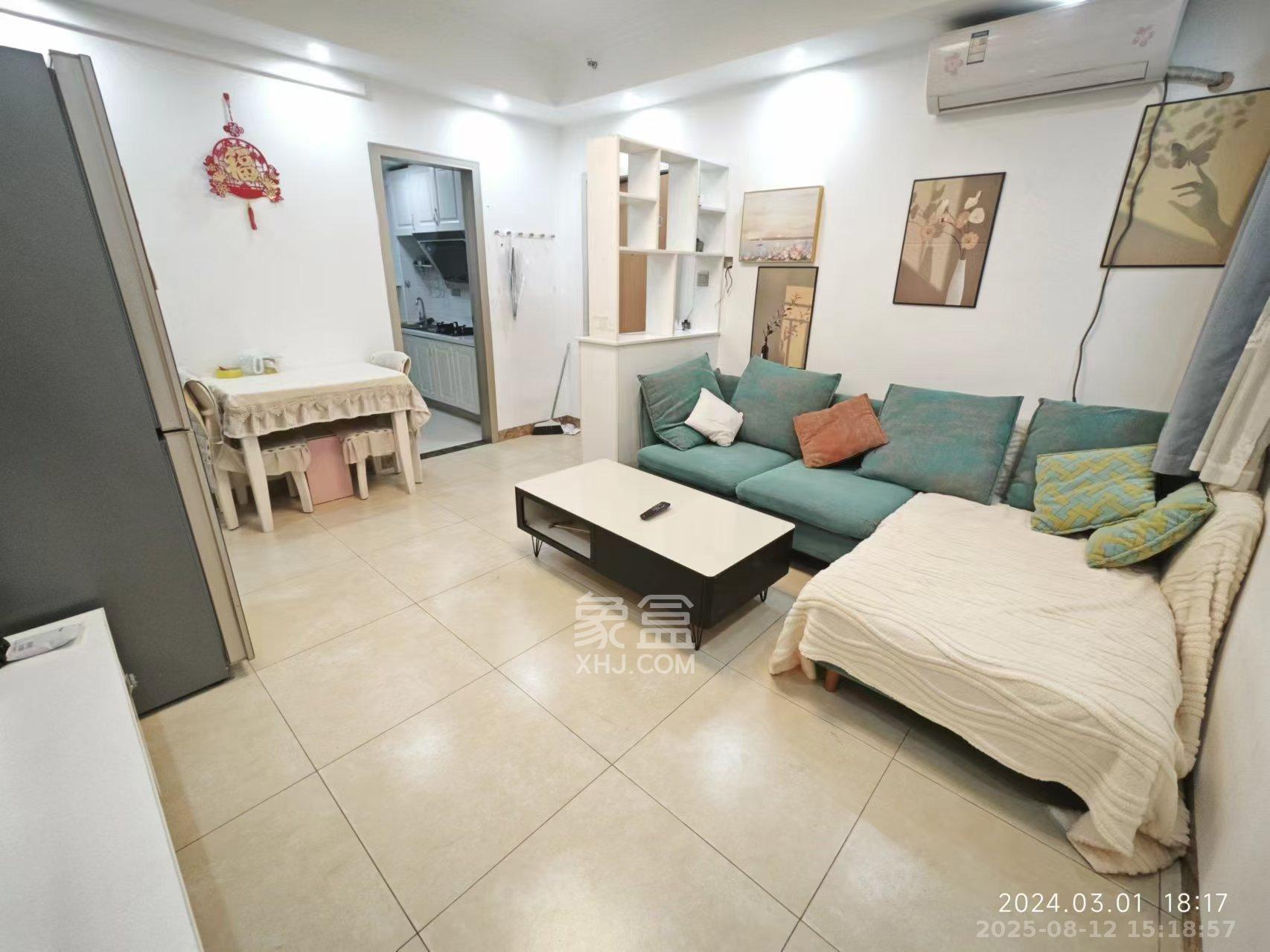 天鸿天府(天鸿中央大院) 2室1厅1卫 2000.0元/月 天鸿天府(天鸿中央大院) 2室1厅1卫 2000.0元/月室内图