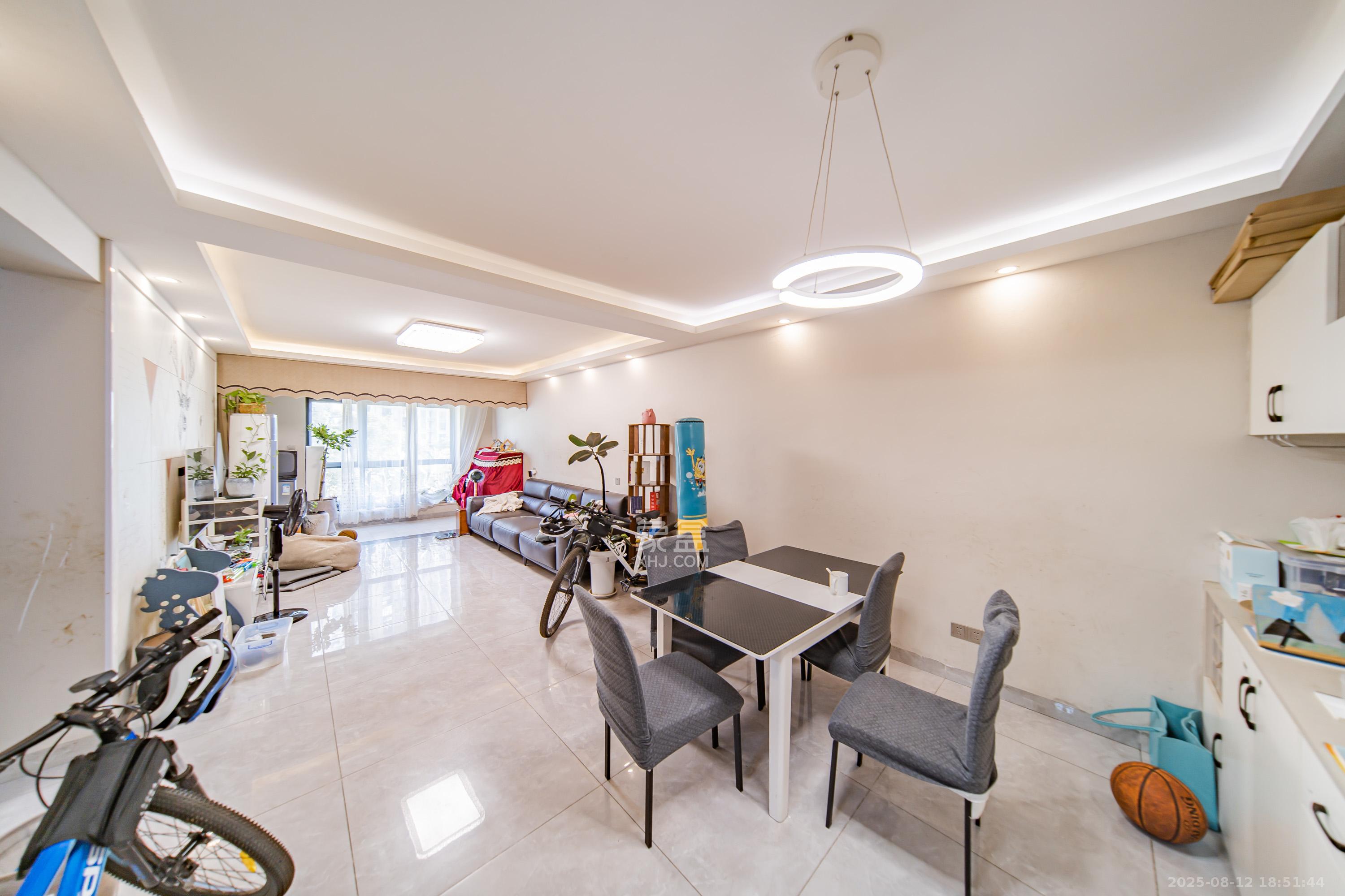 兰亭湾畔  3室2厅2卫    138.0万 兰亭湾畔  3室2厅2卫    138.0万其他