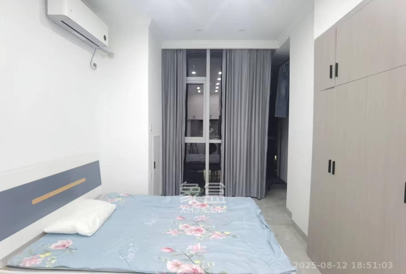 奥克斯滨仕花园(奥克斯洋湖广场/奥克斯中心) 1室1厅1卫 1500.0元/月 奥克斯滨仕花园(奥克斯洋湖广场/奥克斯中心) 1室1厅1卫 1500.0元/月室内图