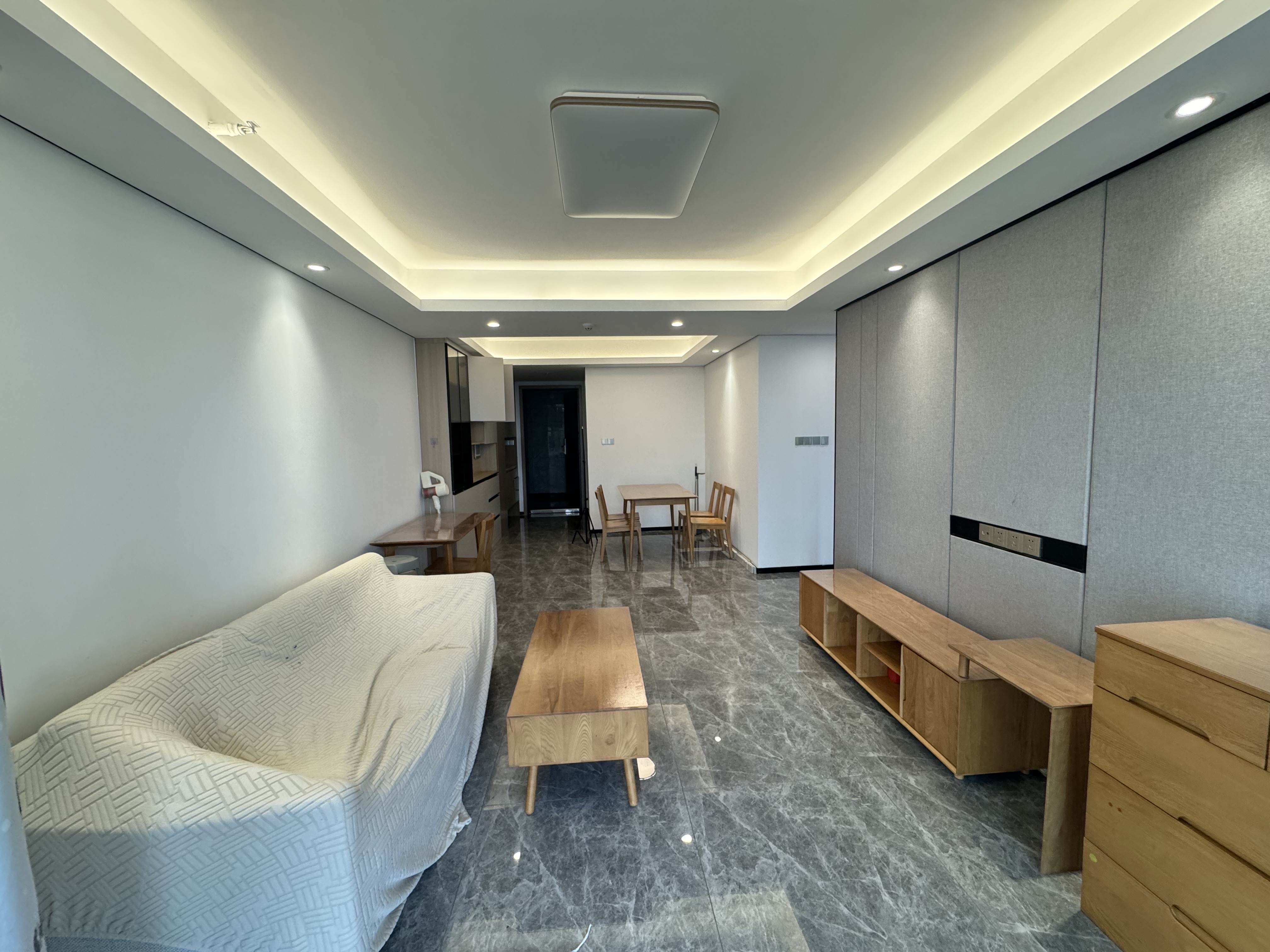 中国铁建湘语梅溪  3室2厅2卫    3000.0元/月户型图