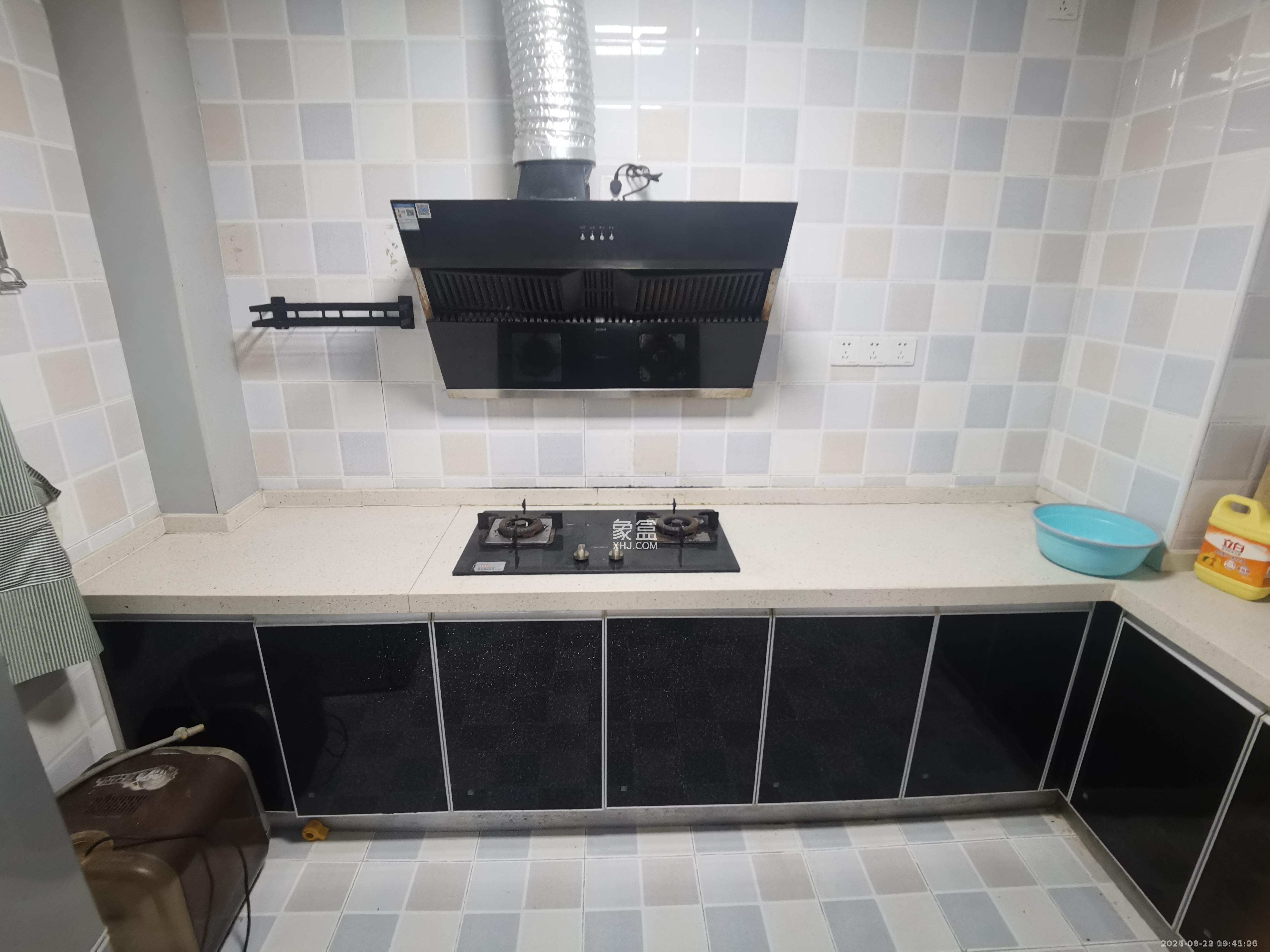 长房云时代 3室2厅1卫 2600.0元/月 长房云时代 3室2厅1卫 2600.0元/月室内图