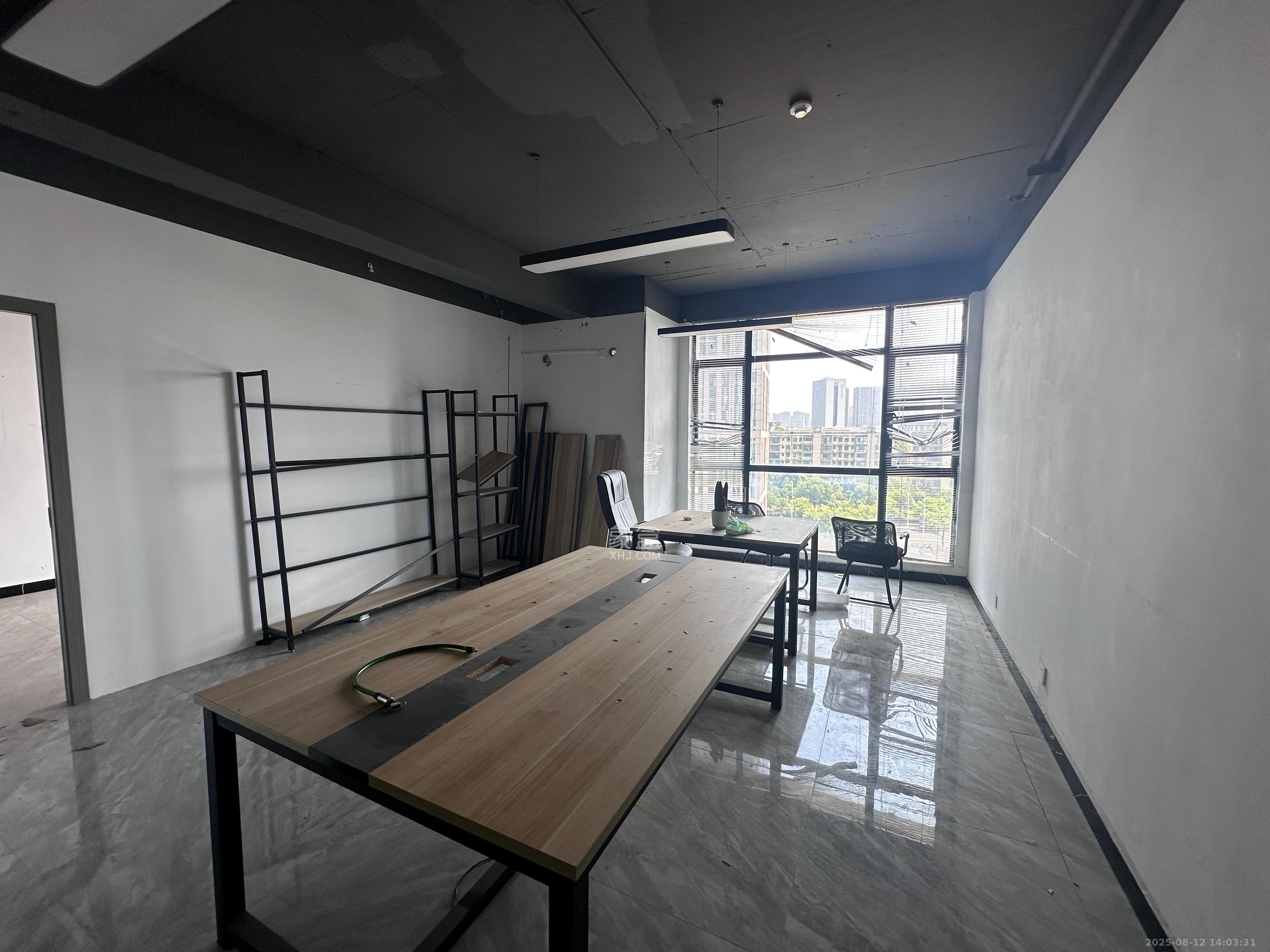 融科东南海 1室1厅1卫 2500.0元/月 融科东南海 1室1厅1卫 2500.0元/月室内图