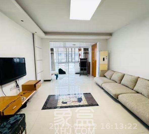 西江庭院(盐业集团宿舍)  3室2厅2卫    2400.0元/月 西江庭院(盐业集团宿舍)  3室2厅2卫    2400.0元/月室内图