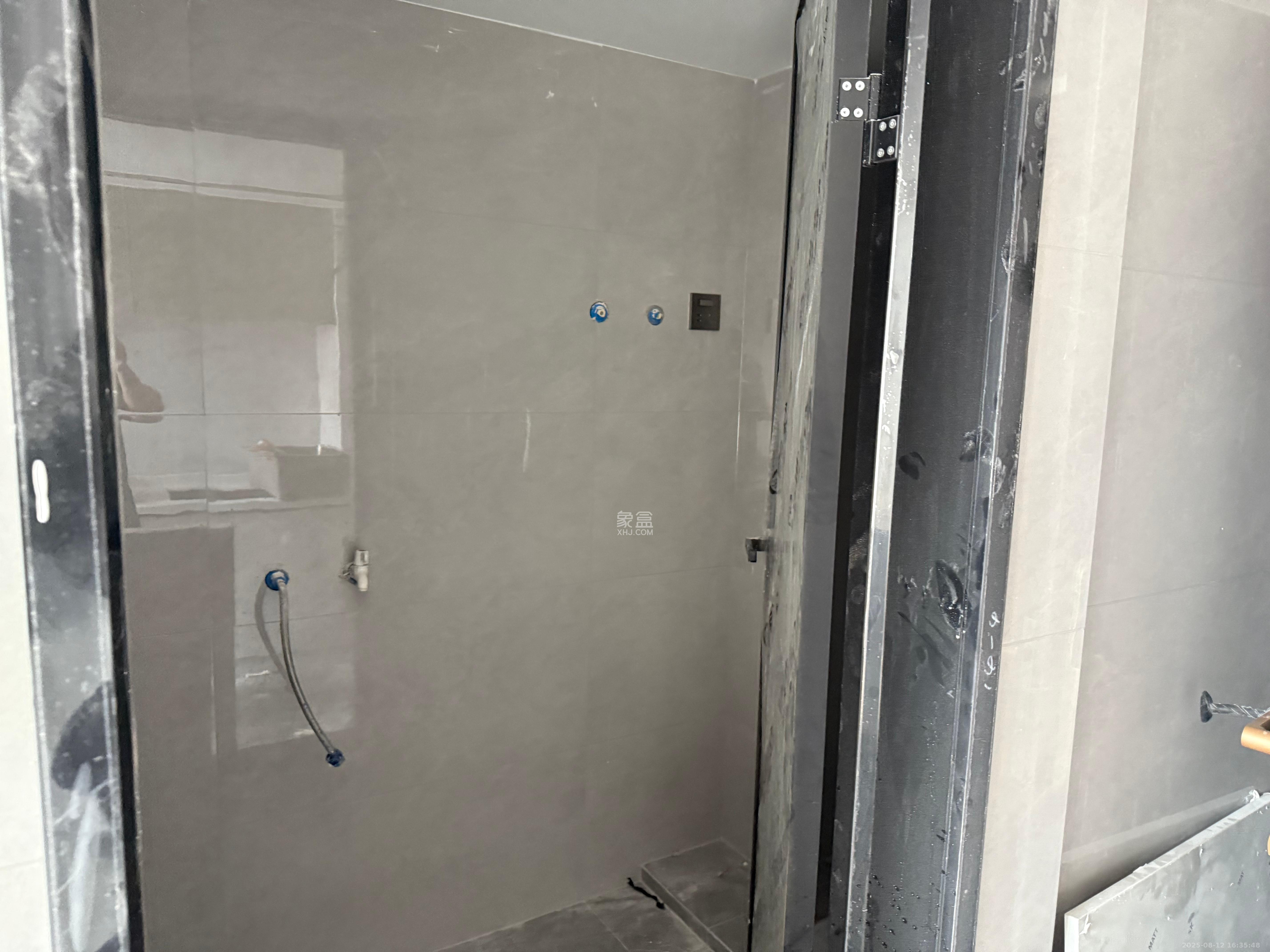 建发玖洲观澜  1室1厅1卫    1800.0元/月 建发玖洲观澜  1室1厅1卫    1800.0元/月室内图