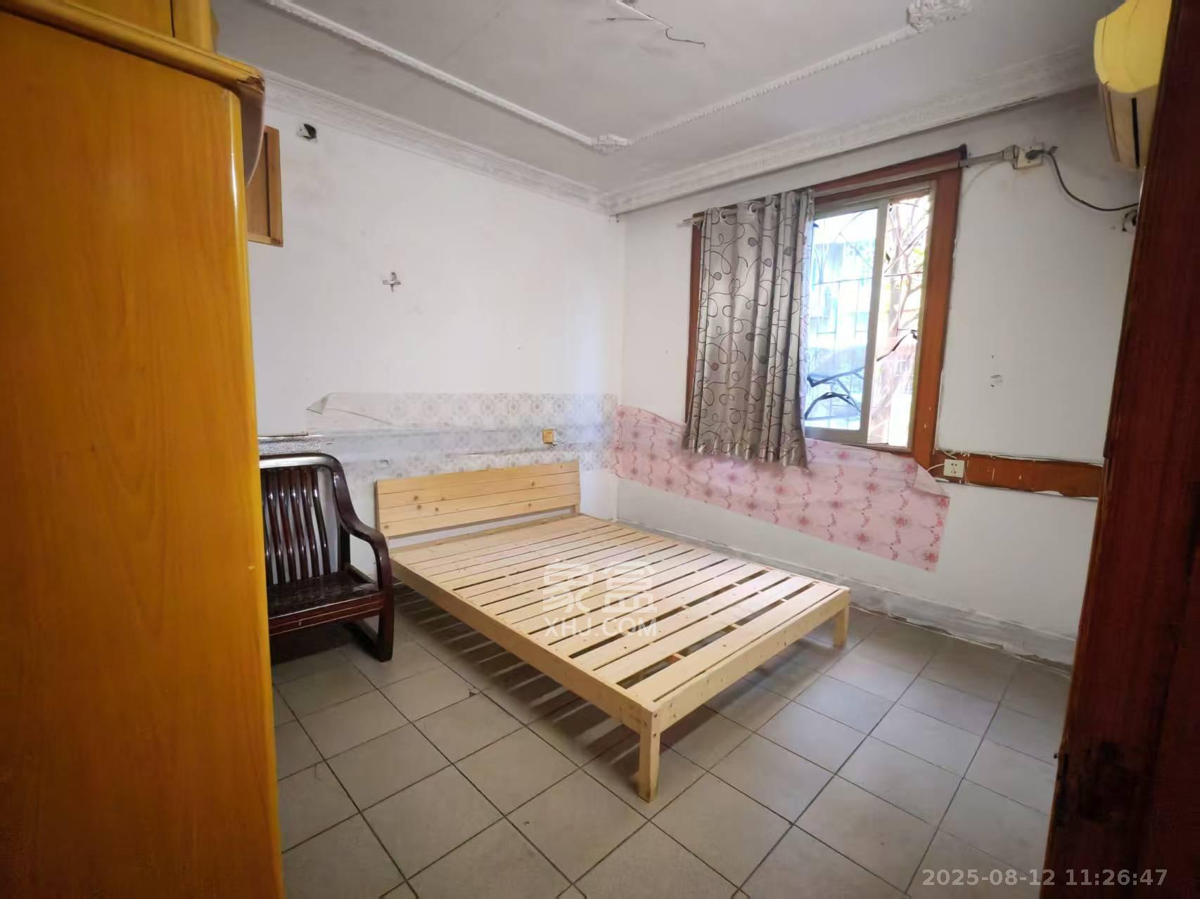 长坡水利水电机械厂宿舍  2室1厅1卫    1100.0元/月室内图