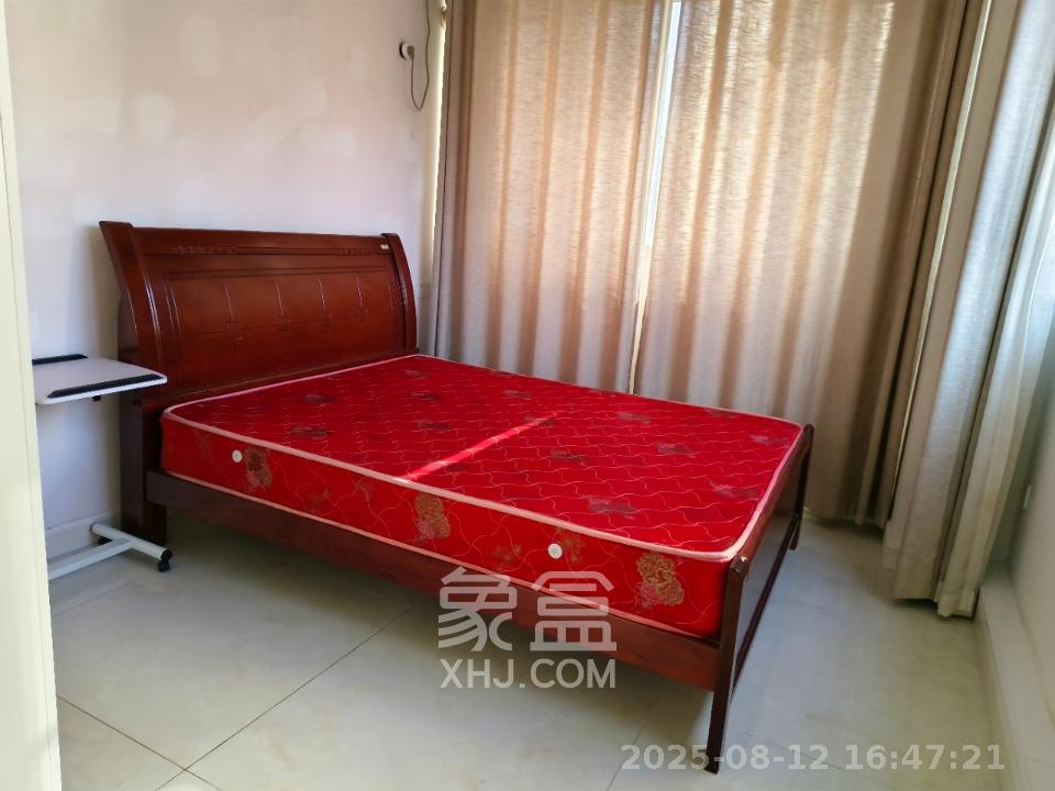 北辰三角洲E4区  1室2厅1卫   2600.00元/月室内图
