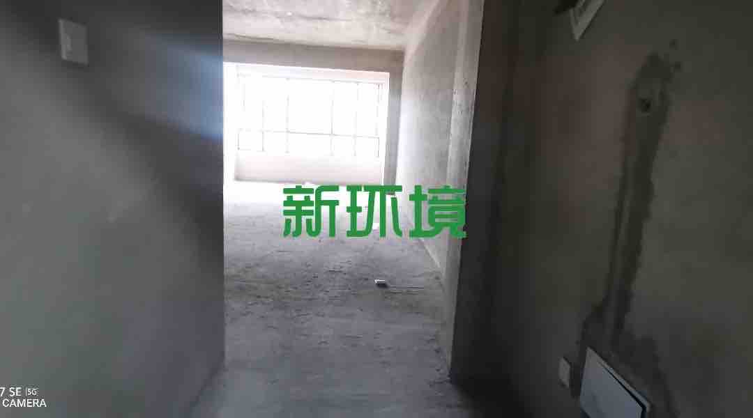 东科悦府  3室2厅2卫   58.80万客厅