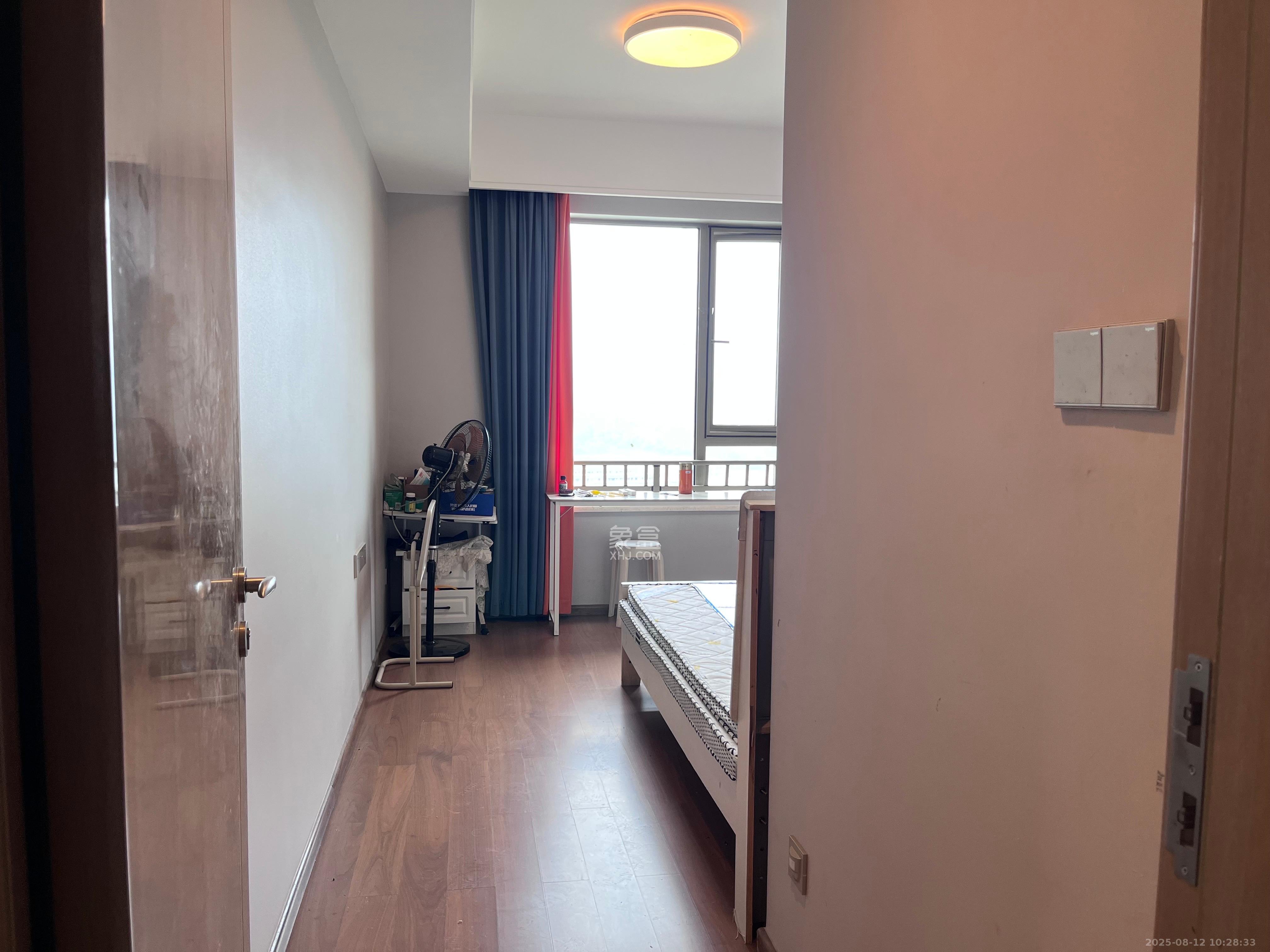 梅溪湖金茂湾  4室2厅2卫    4000.0元/月室内图