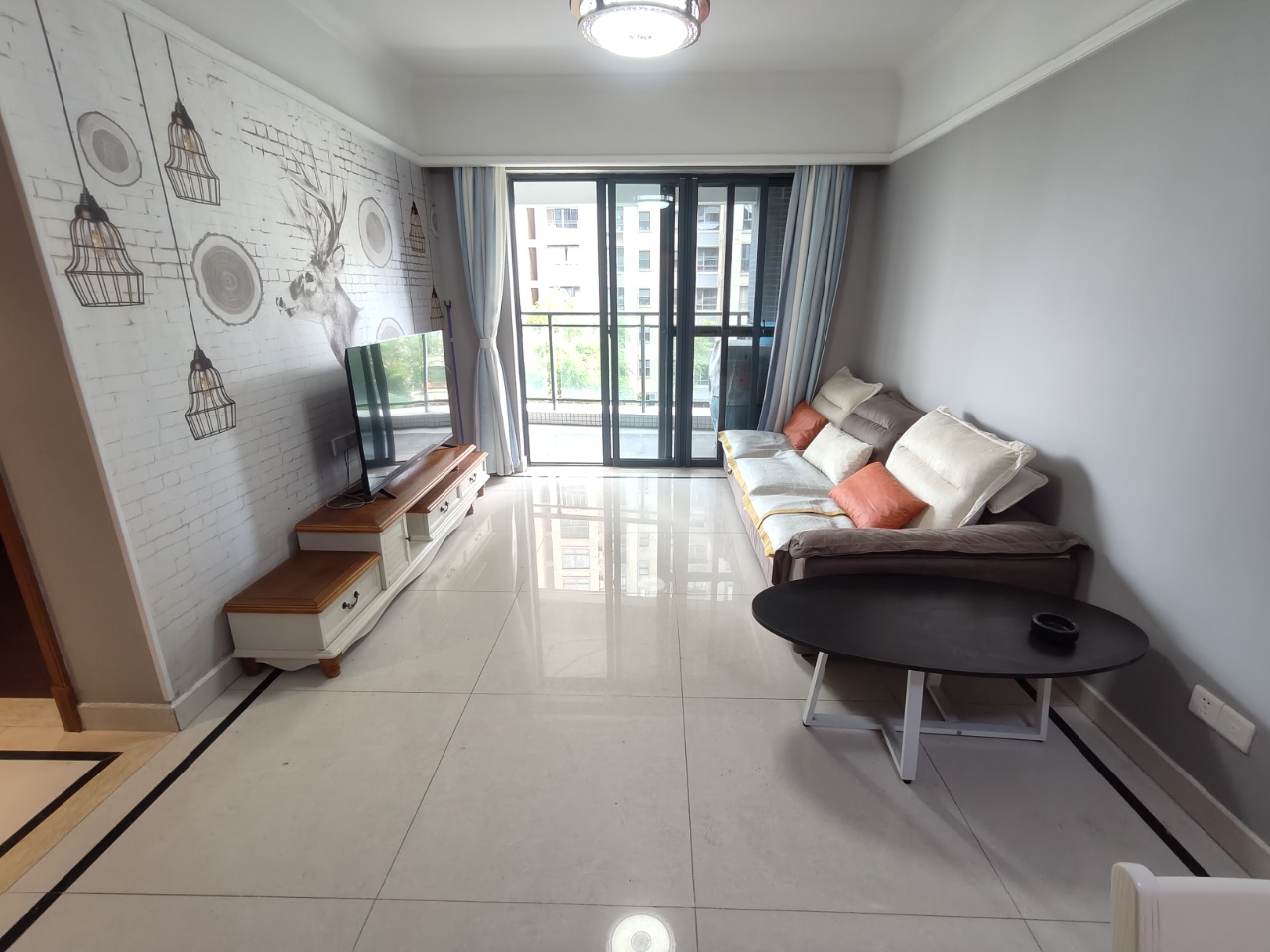 碧桂园滨海国际一期(2602地块)  3室2厅1卫    136.0万 碧桂园滨海国际一期(2602地块)  3室2厅1卫    136.0万户型图