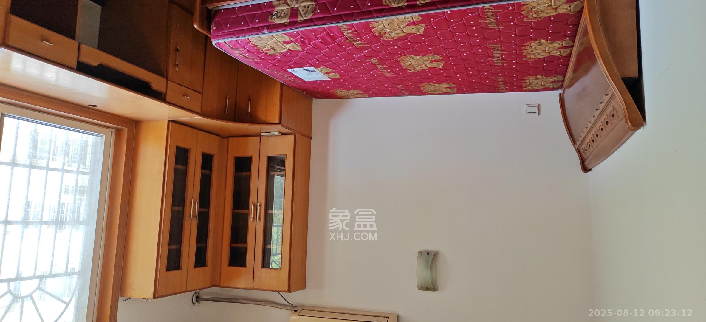 德政园 1室2厅2卫 2000.0元/月 德政园 1室2厅2卫 2000.0元/月室内图