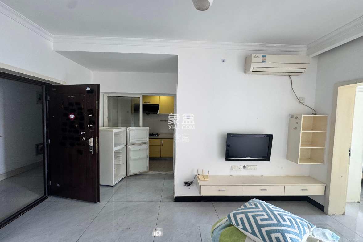 白沙晶城  1室1厅1卫    1900.0元/月 白沙晶城  1室1厅1卫    1900.0元/月室内图