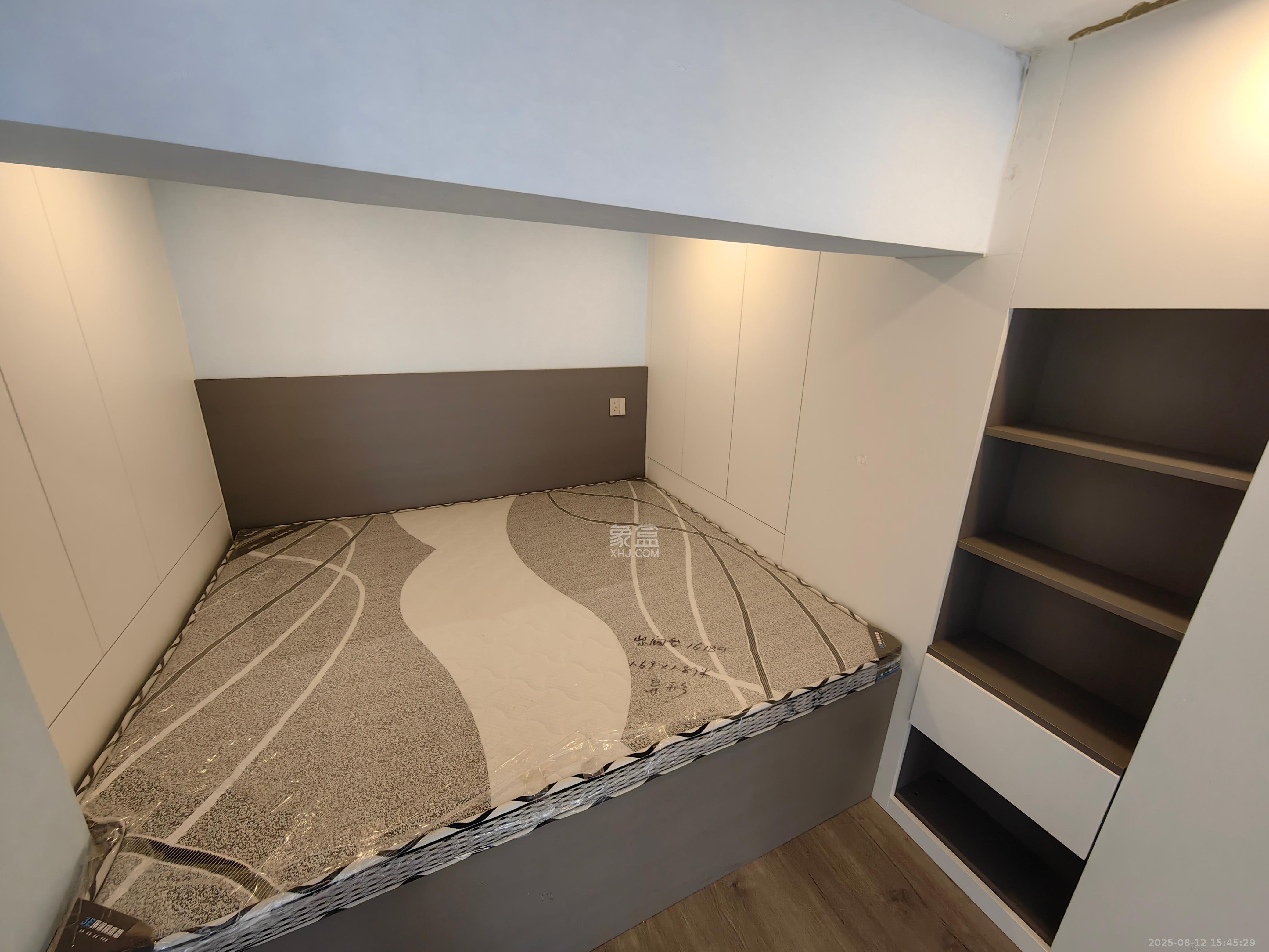 正荣梅溪紫阙台 2室1厅1卫 2100.0元/月 正荣梅溪紫阙台 2室1厅1卫 2100.0元/月室内图