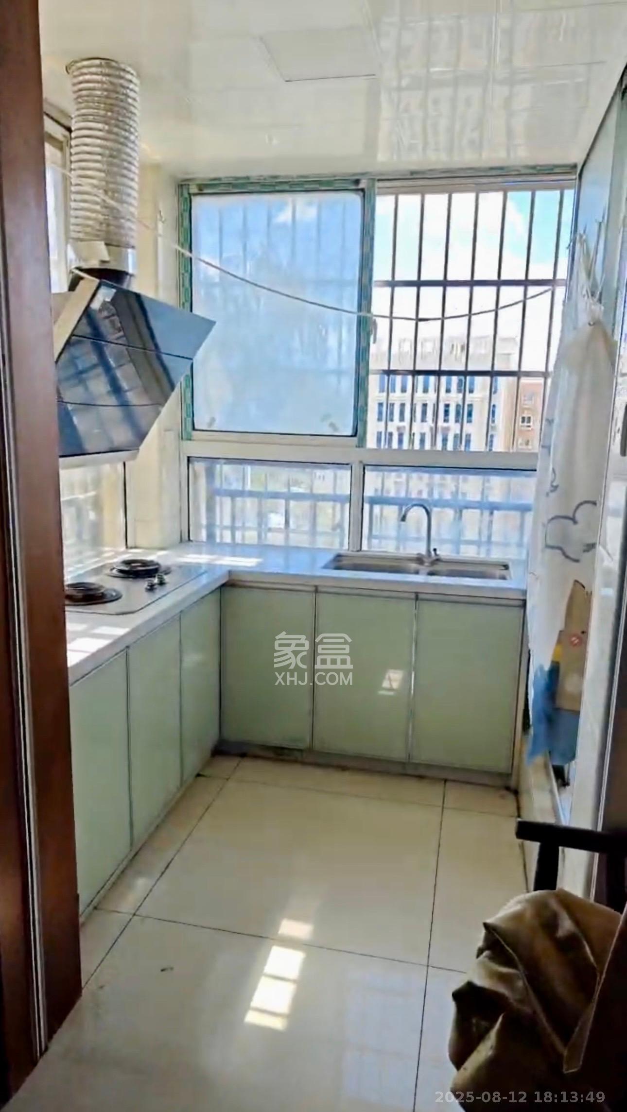 和沁园 3室1厅1卫 2000.0元/月 和沁园 3室1厅1卫 2000.0元/月室内图