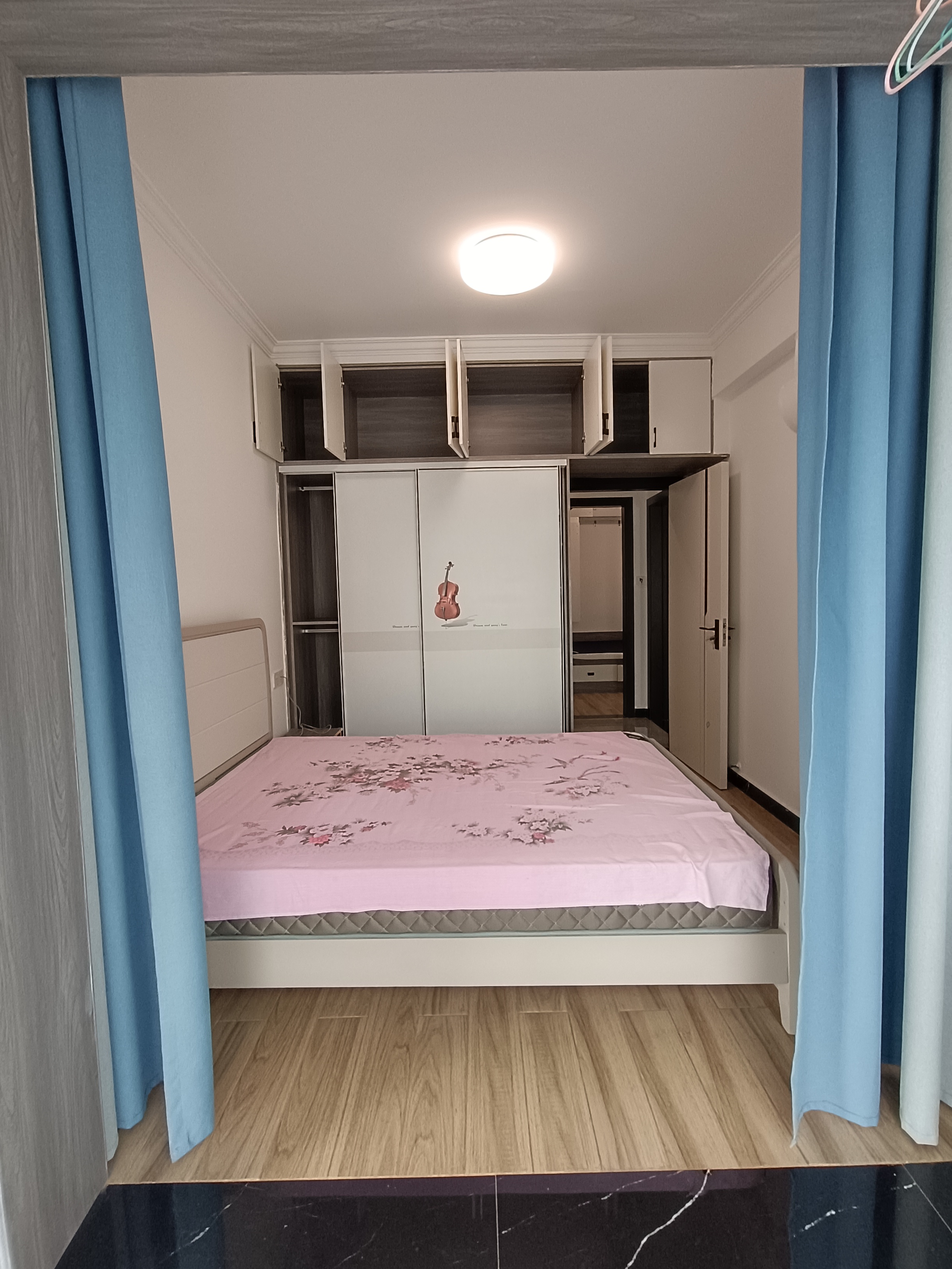 天门壹号 3室2厅1卫 1800.0元/月 天门壹号 3室2厅1卫 1800.0元/月室内图