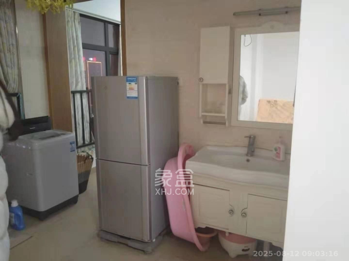 湘域城邦(湘域国际中心) 1室1厅1卫 2500.0元/月 湘域城邦(湘域国际中心) 1室1厅1卫 2500.0元/月室内图