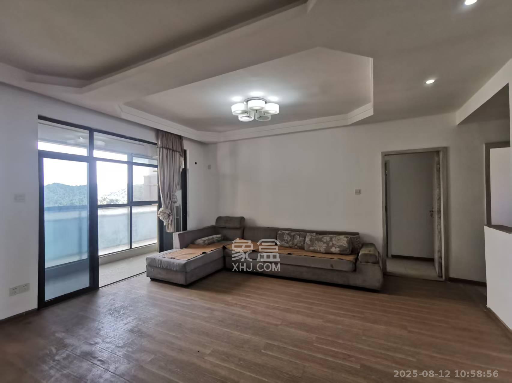 珠江东方明珠(新地东方明珠)三期 3室2厅2卫 2100.0元/月 珠江东方明珠(新地东方明珠)三期 3室2厅2卫 2100.0元/月室内图