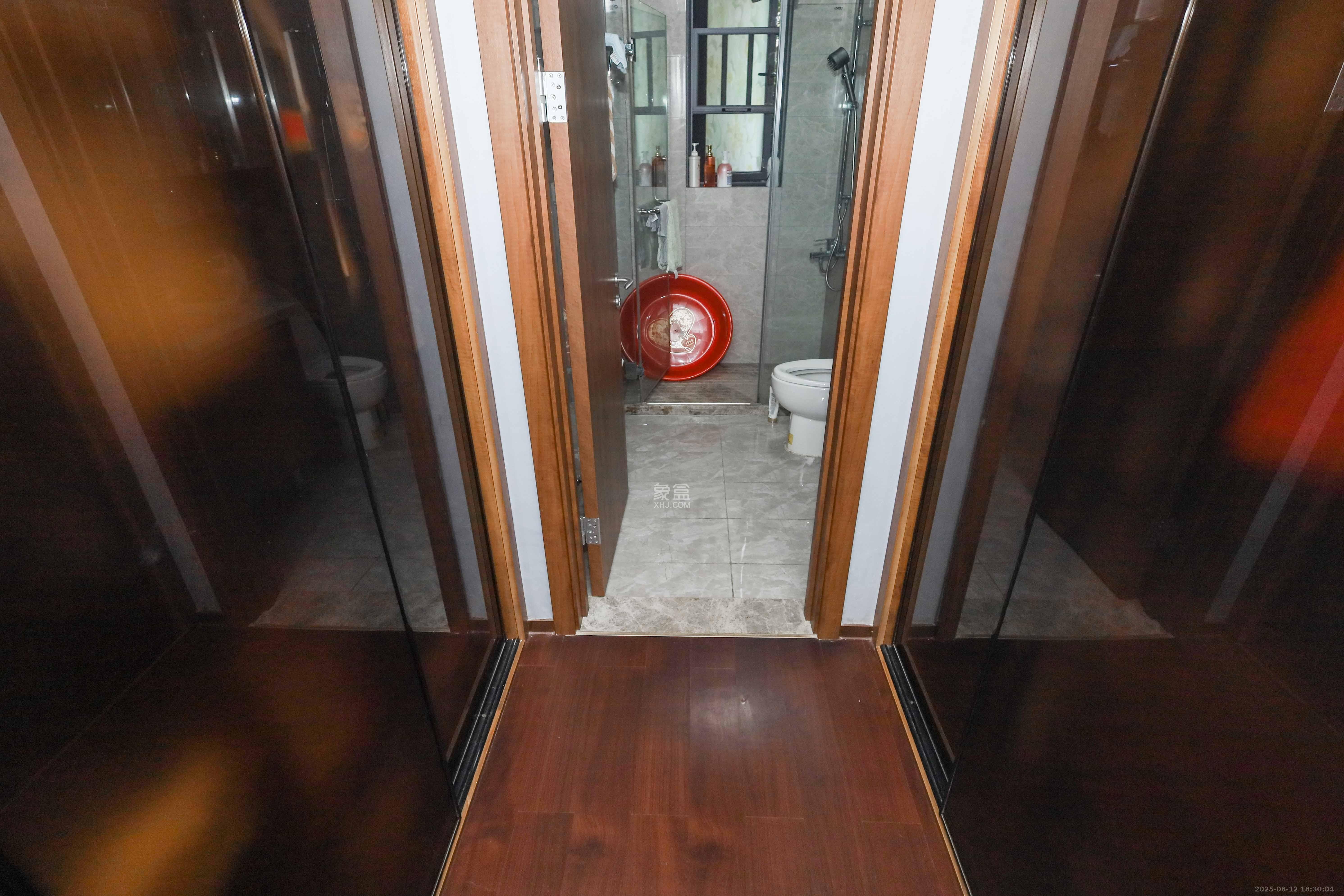 梅溪悦章  4室2厅2卫    228.0万 梅溪悦章  4室2厅2卫    228.0万卫生间