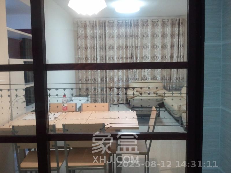 鑫远熙山  3室2厅1卫   2400.00元/月室内图
