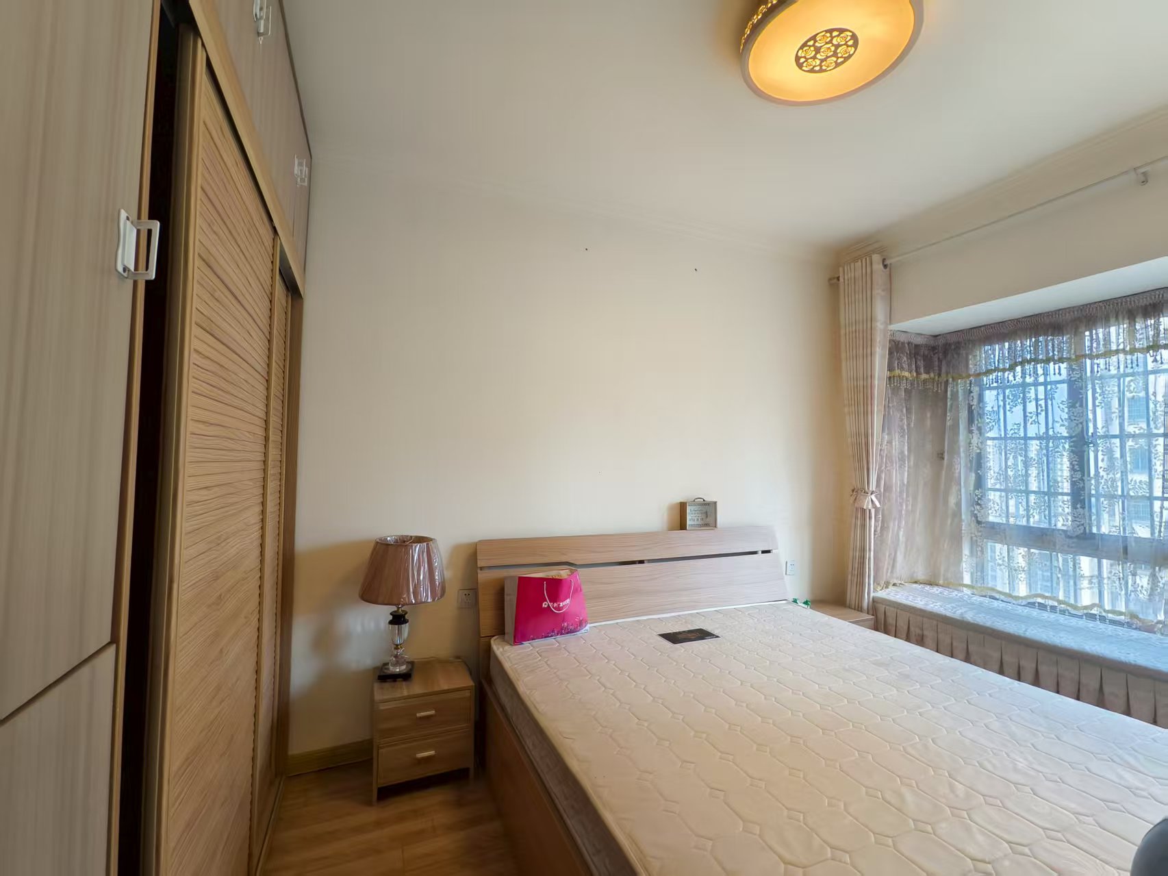 碧桂园 3室2厅1卫 1580.0元/月 碧桂园 3室2厅1卫 1580.0元/月室内图