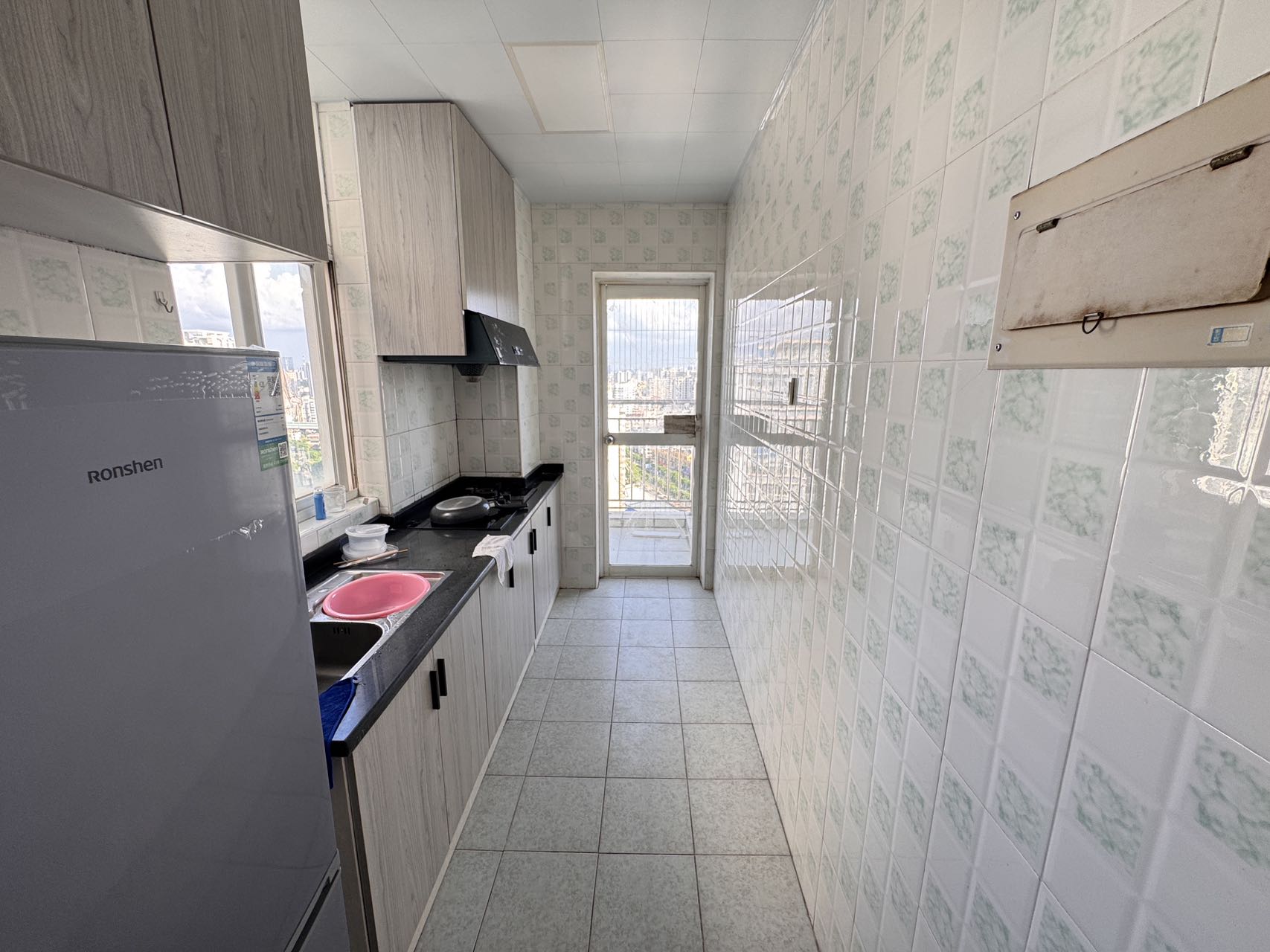 海韵裕都 2室2厅1卫 2500.0元/月 海韵裕都 2室2厅1卫 2500.0元/月室内图