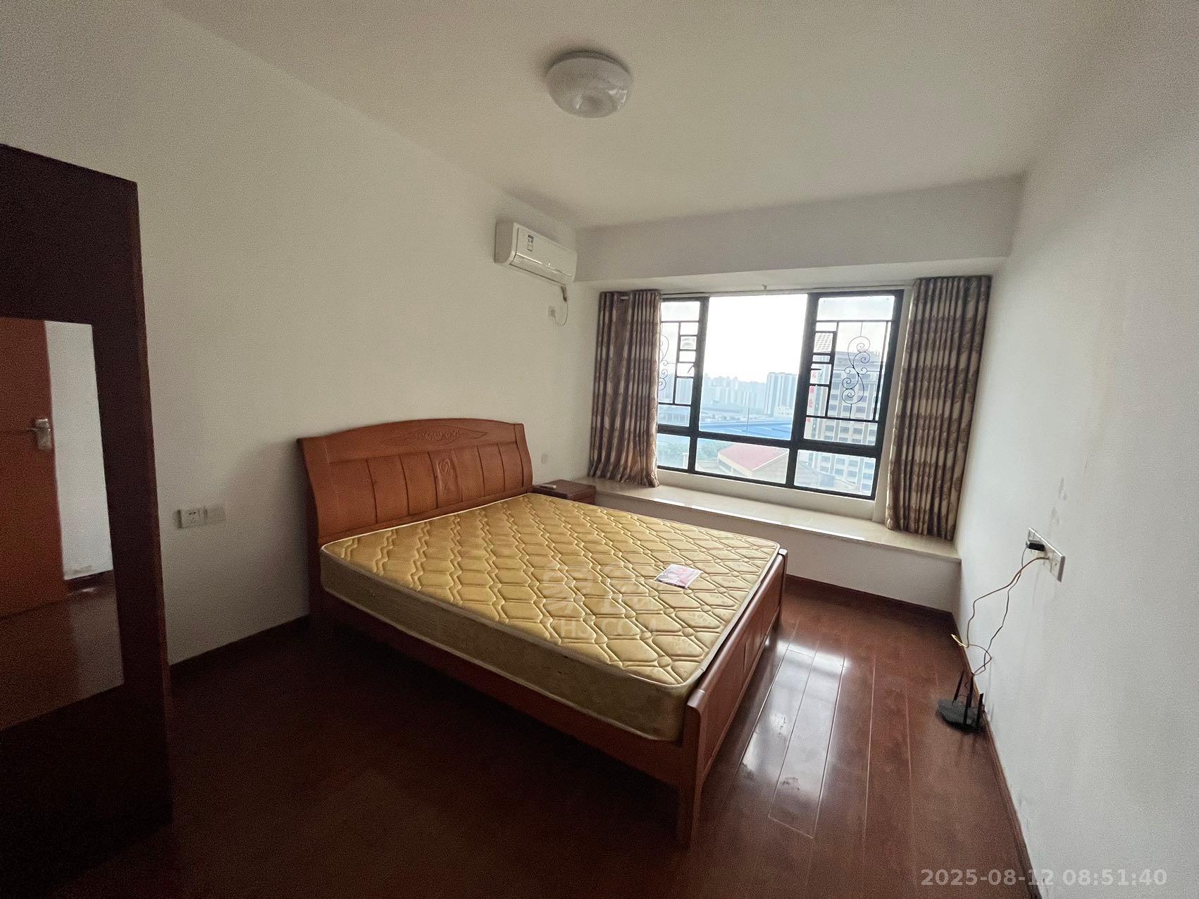 经世龙城 3室1厅2卫 1800.0元/月 经世龙城 3室1厅2卫 1800.0元/月室内图