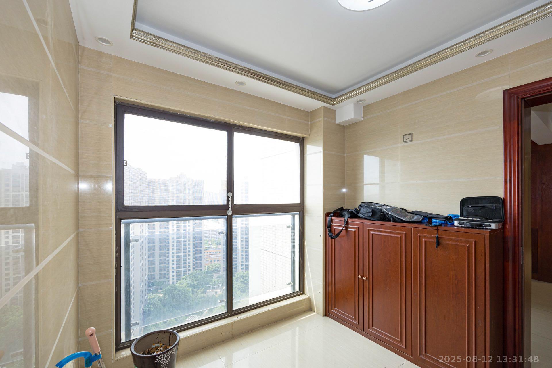 达美D6区  4室2厅3卫    138.6万 达美D6区  4室2厅3卫    138.6万其他