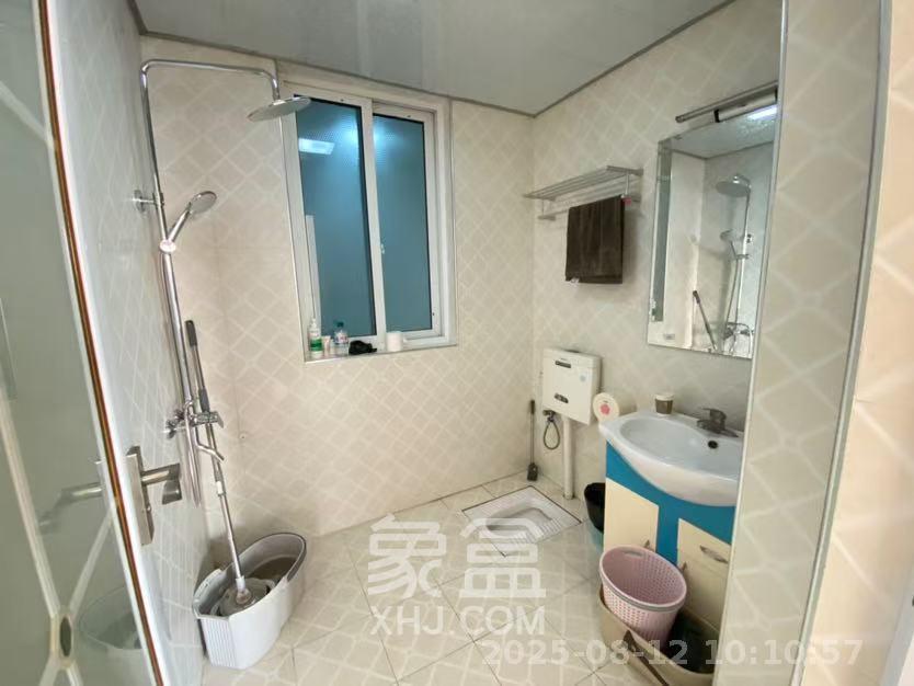 益佳苑 1室0厅0卫 2580.0元/月 益佳苑 1室0厅0卫 2580.0元/月室内图