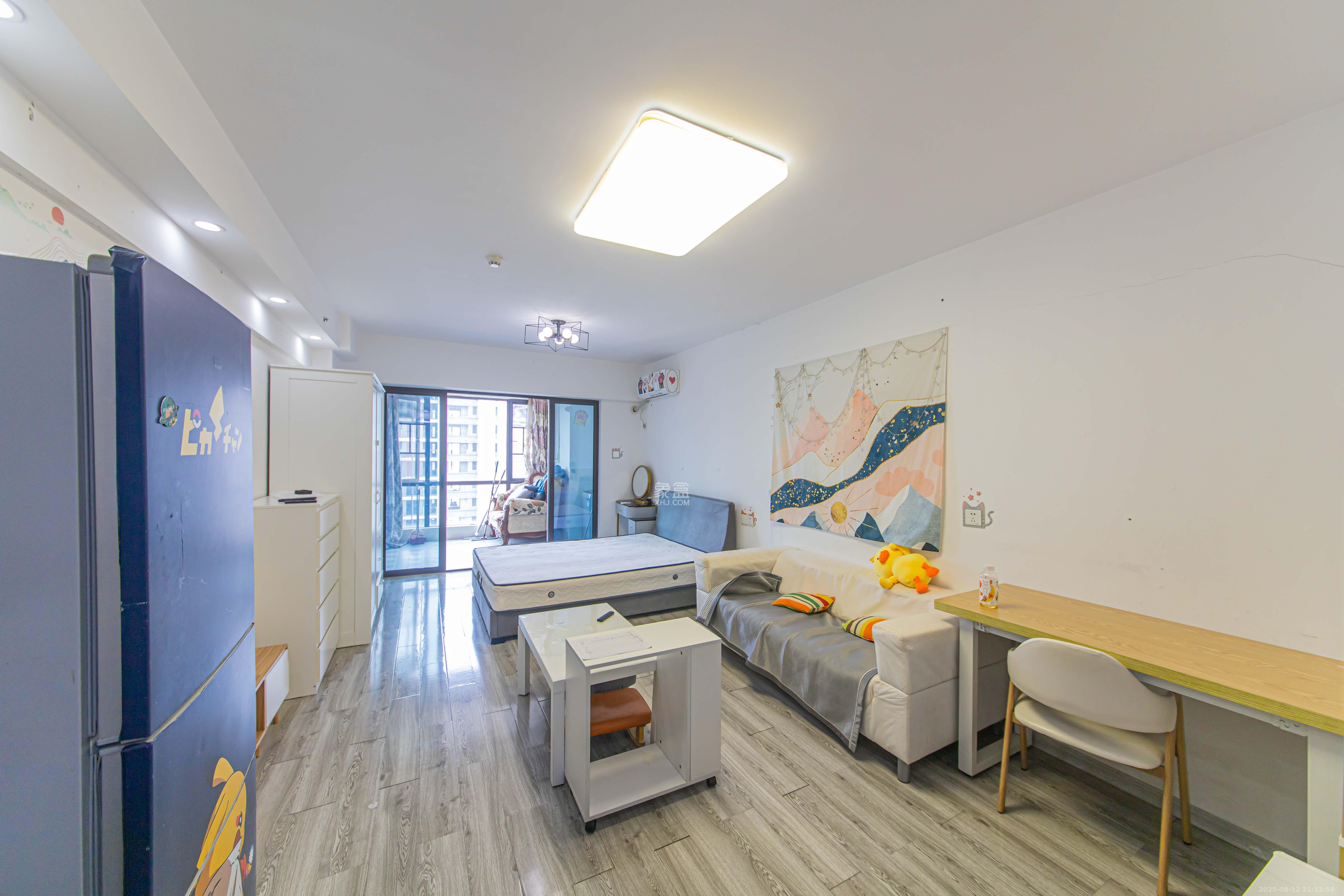 鑫远悦城(鑫远悦时代)  1室1厅1卫    39.8万 鑫远悦城(鑫远悦时代)  1室1厅1卫    39.8万客厅