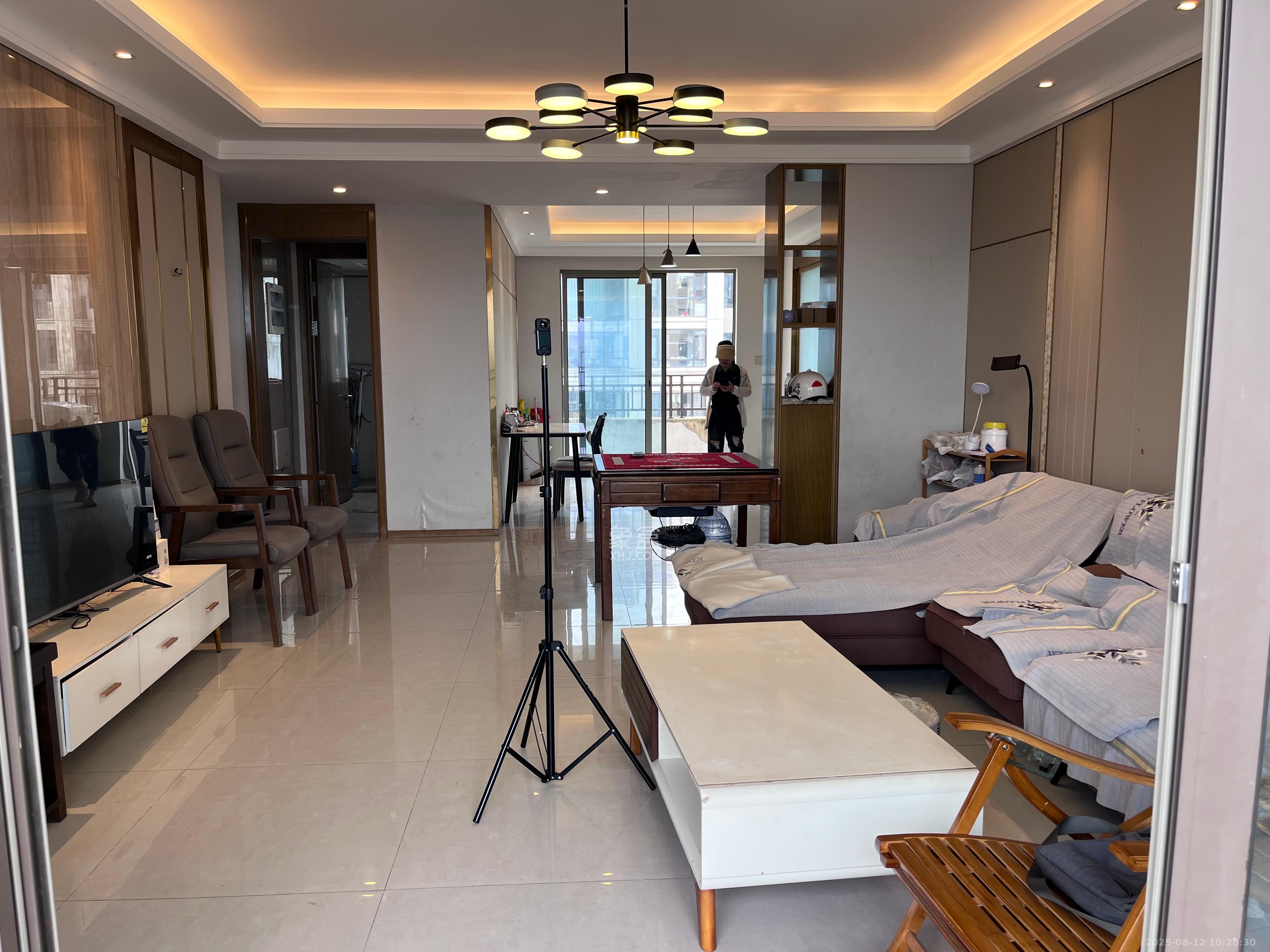 梅溪湖金茂湾  4室2厅2卫    4000.0元/月室内图