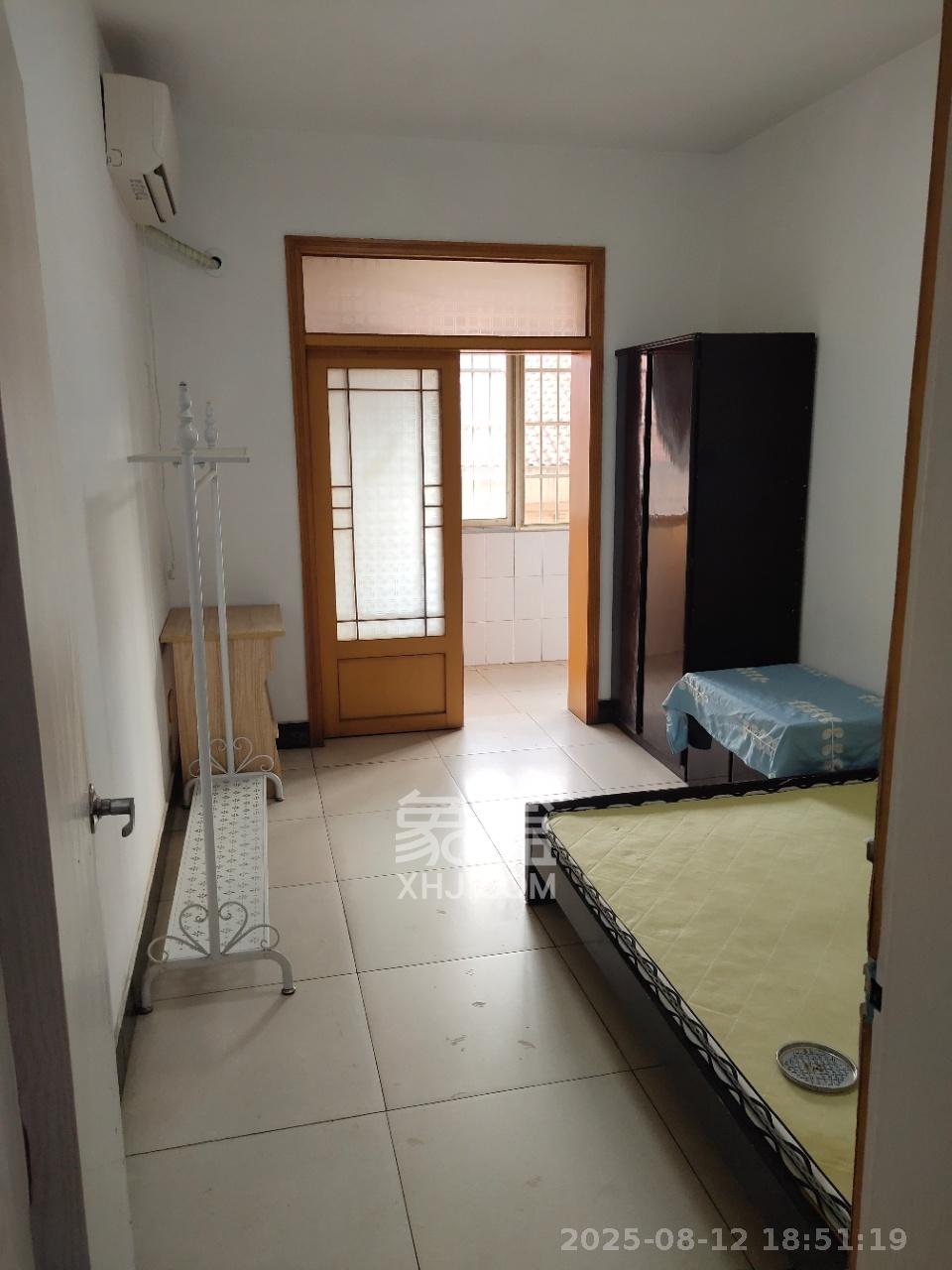 洞井商贸城  4室2厅2卫    1900.0元/月 洞井商贸城  4室2厅2卫    1900.0元/月室内图