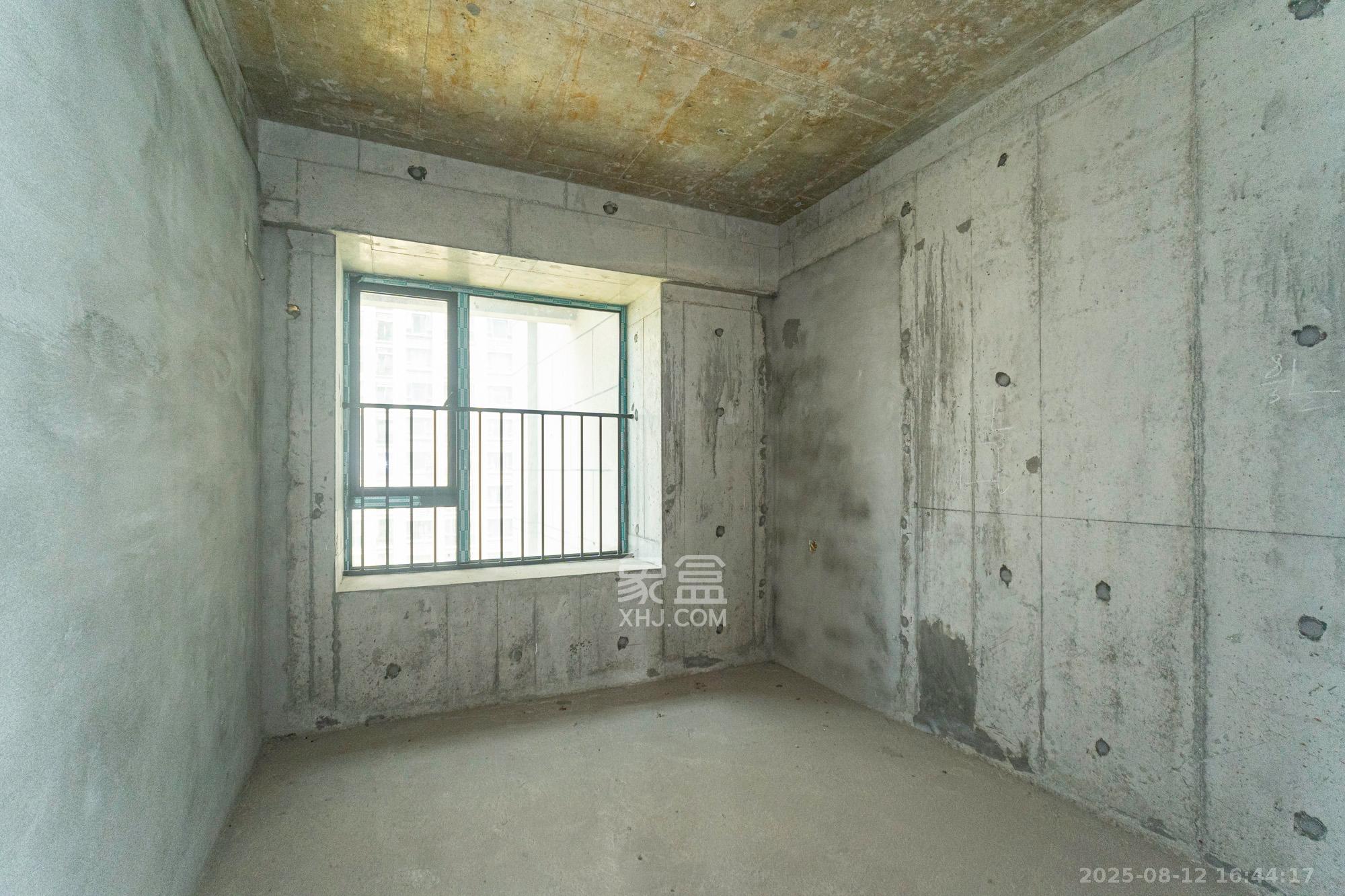 映悦星府  4室2厅2卫    76.98万卧室