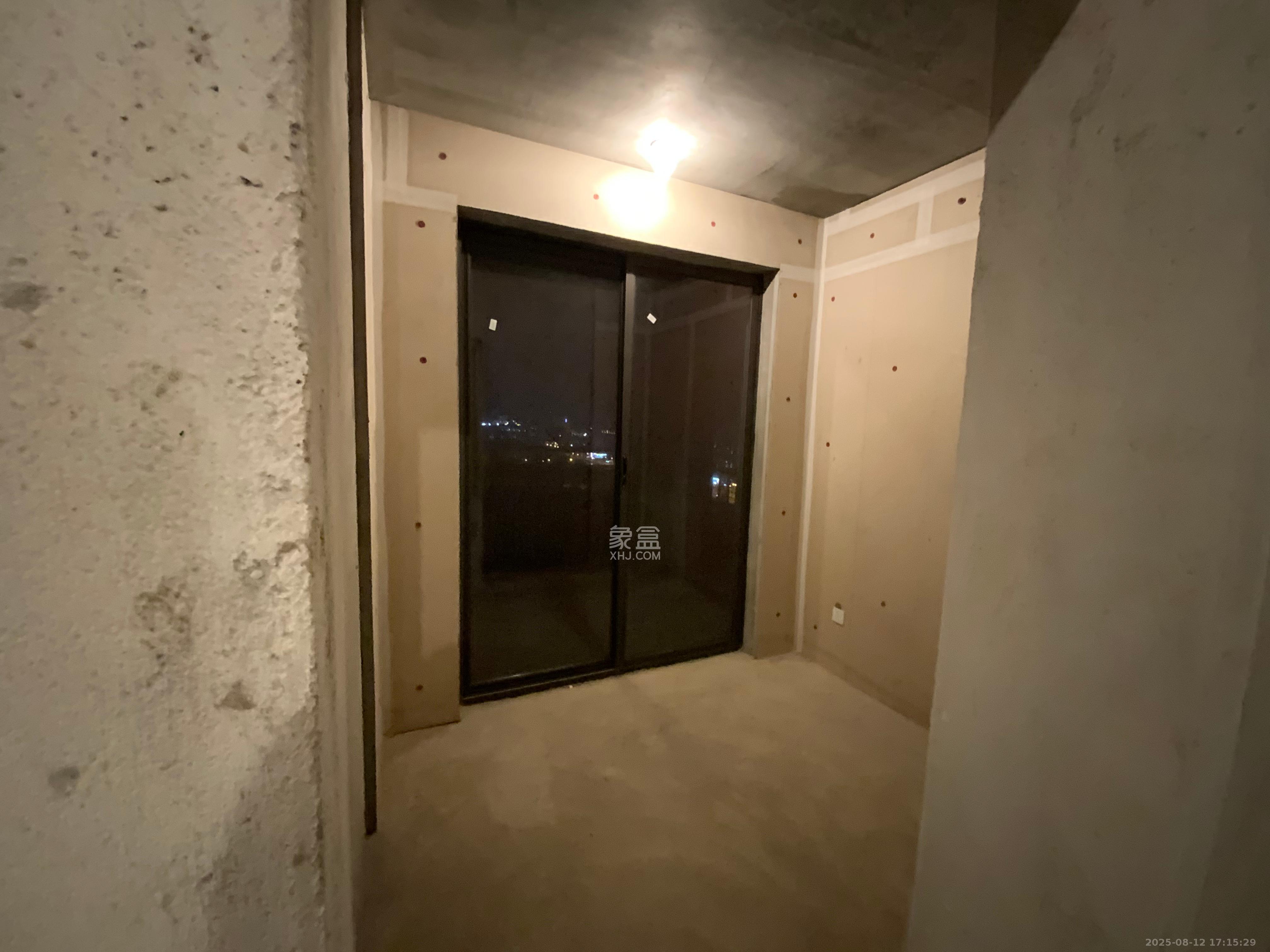 通号岭绣苑 3室2厅2卫 1000.0元/月 通号岭绣苑 3室2厅2卫 1000.0元/月室内图