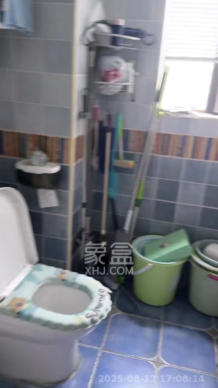 惠天然梅岭国际  3室2厅2卫   3200.00元/月室内图